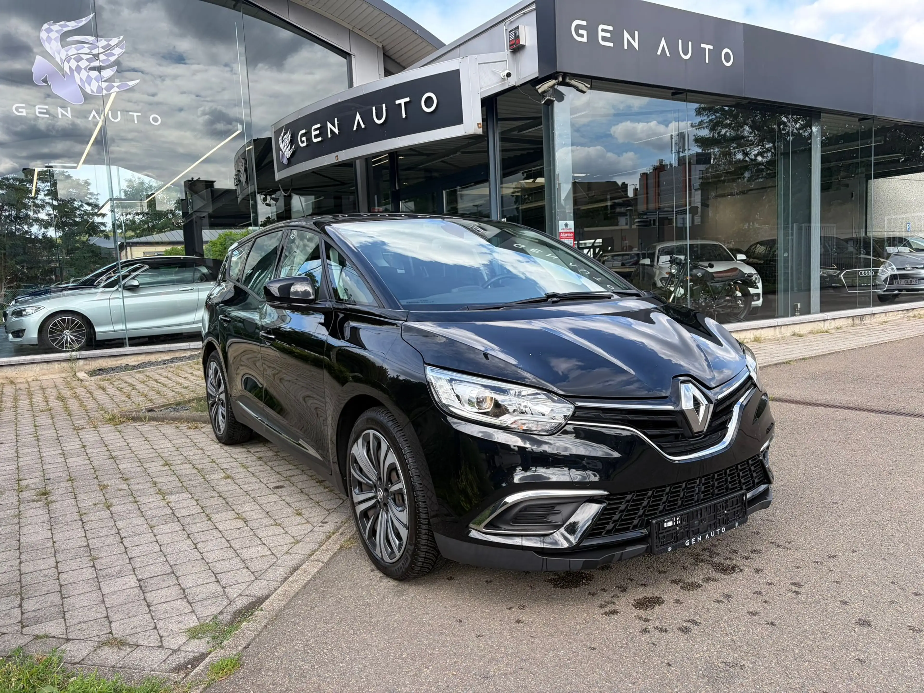 Renault Grand Scenic 1.33 TCe Zen 7 Places Gps Caméra * 12 à 36 MOIS GARANTIE *