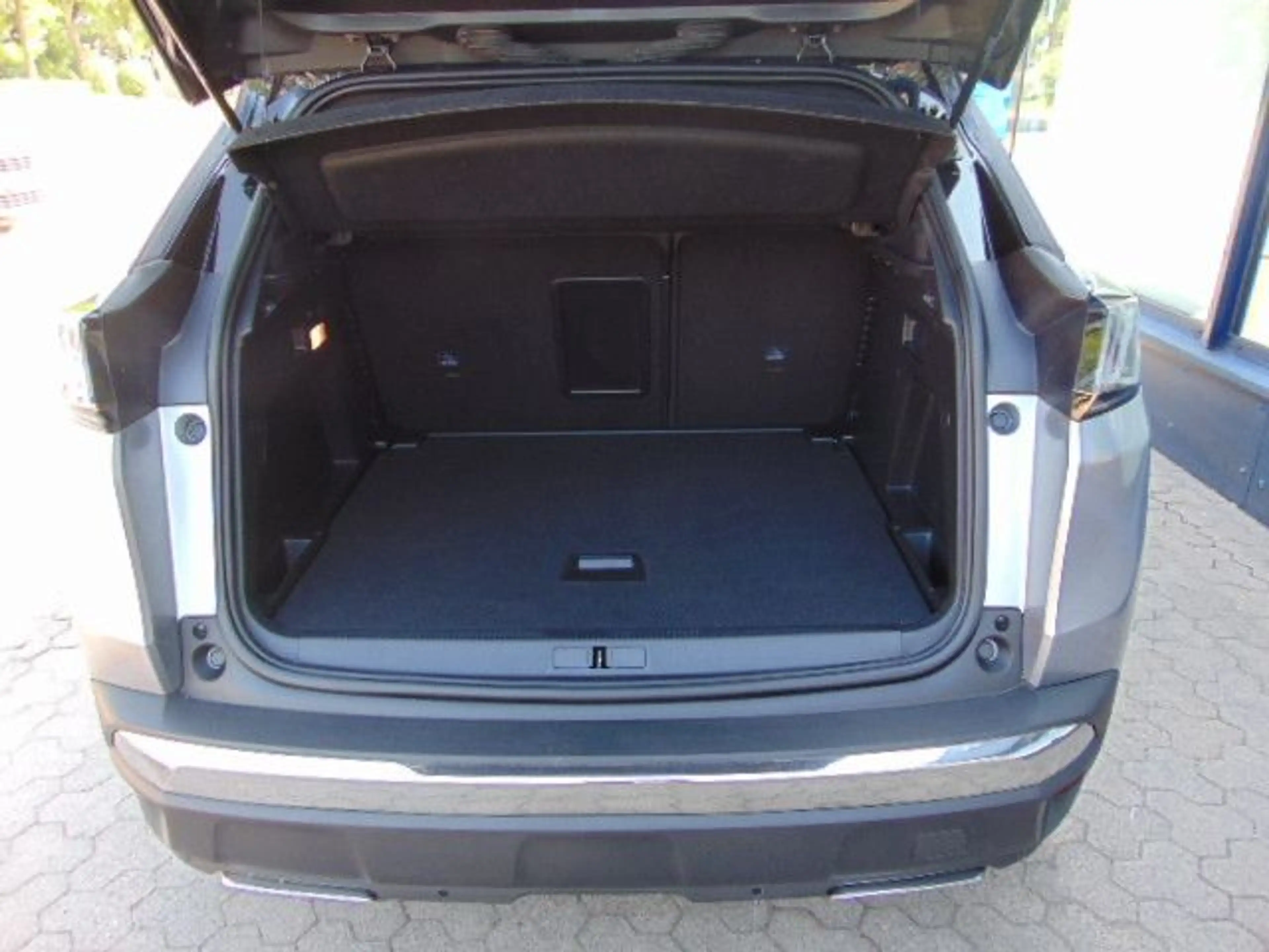 Peugeot 3008 GT — photo 7