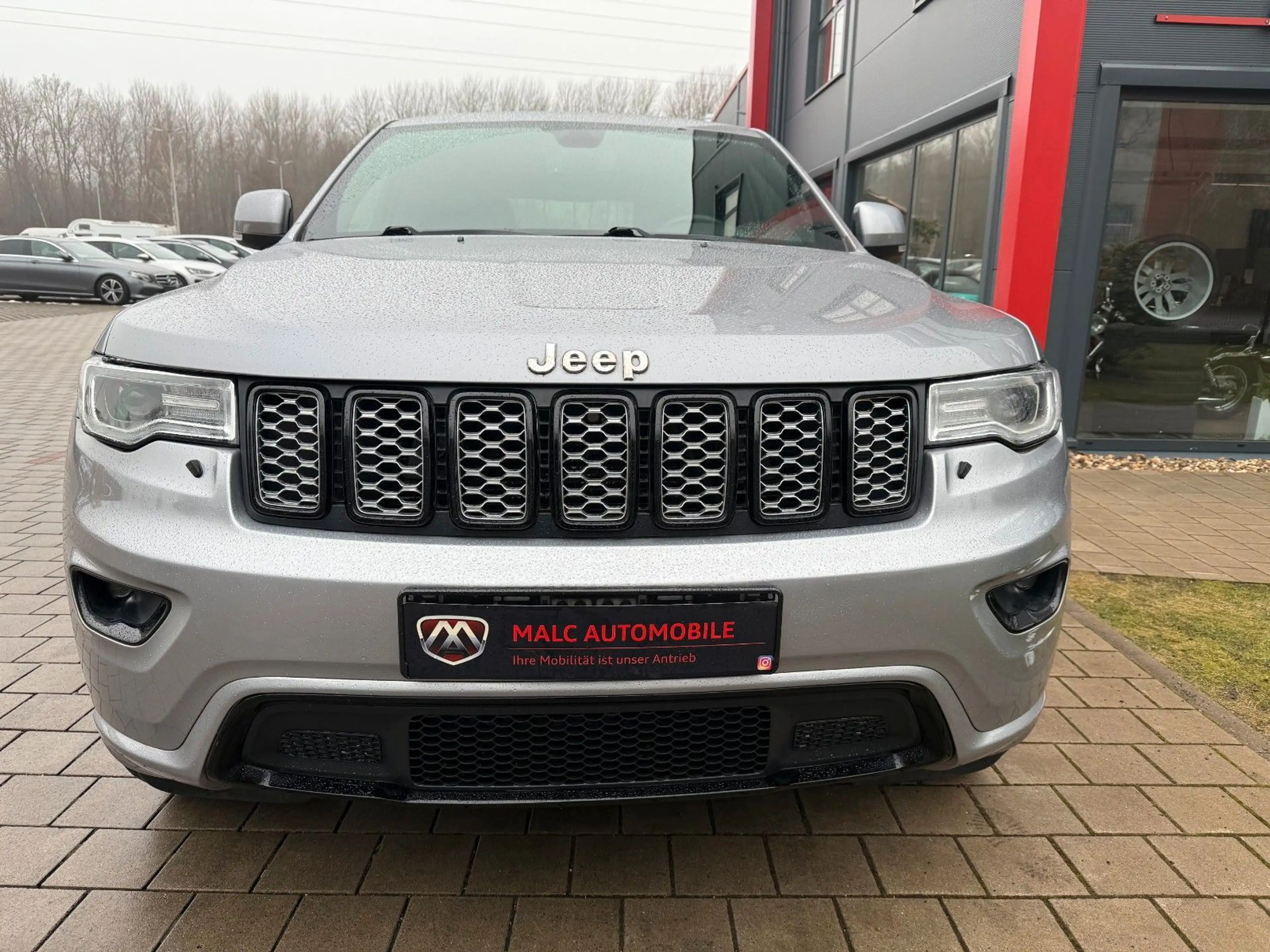 Jeep Grand Cherokee 3.6 L 4x4 Xenon 20 zoll — photo 2