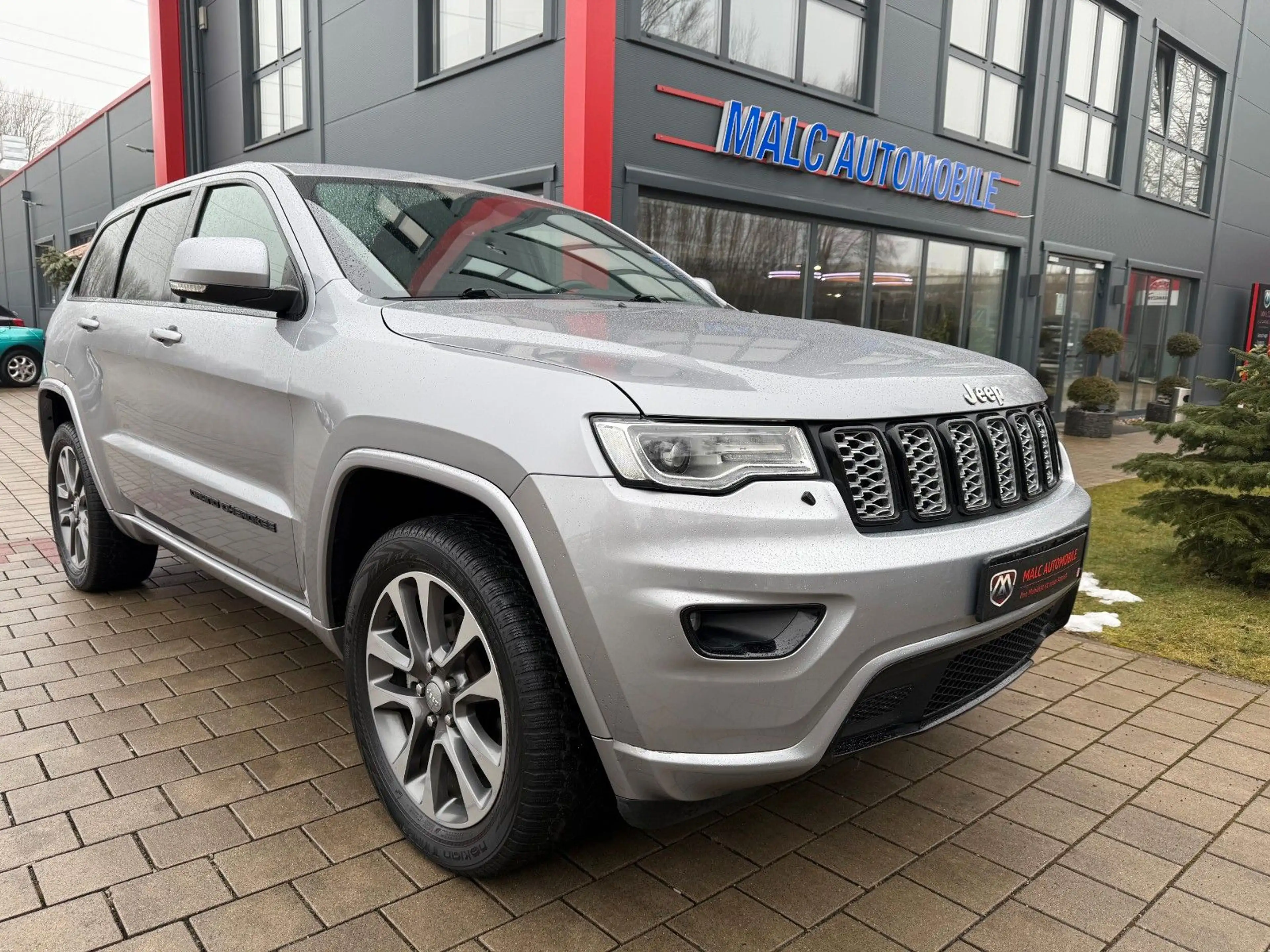 Jeep Grand Cherokee 3.6 L 4x4 Xenon 20 zoll