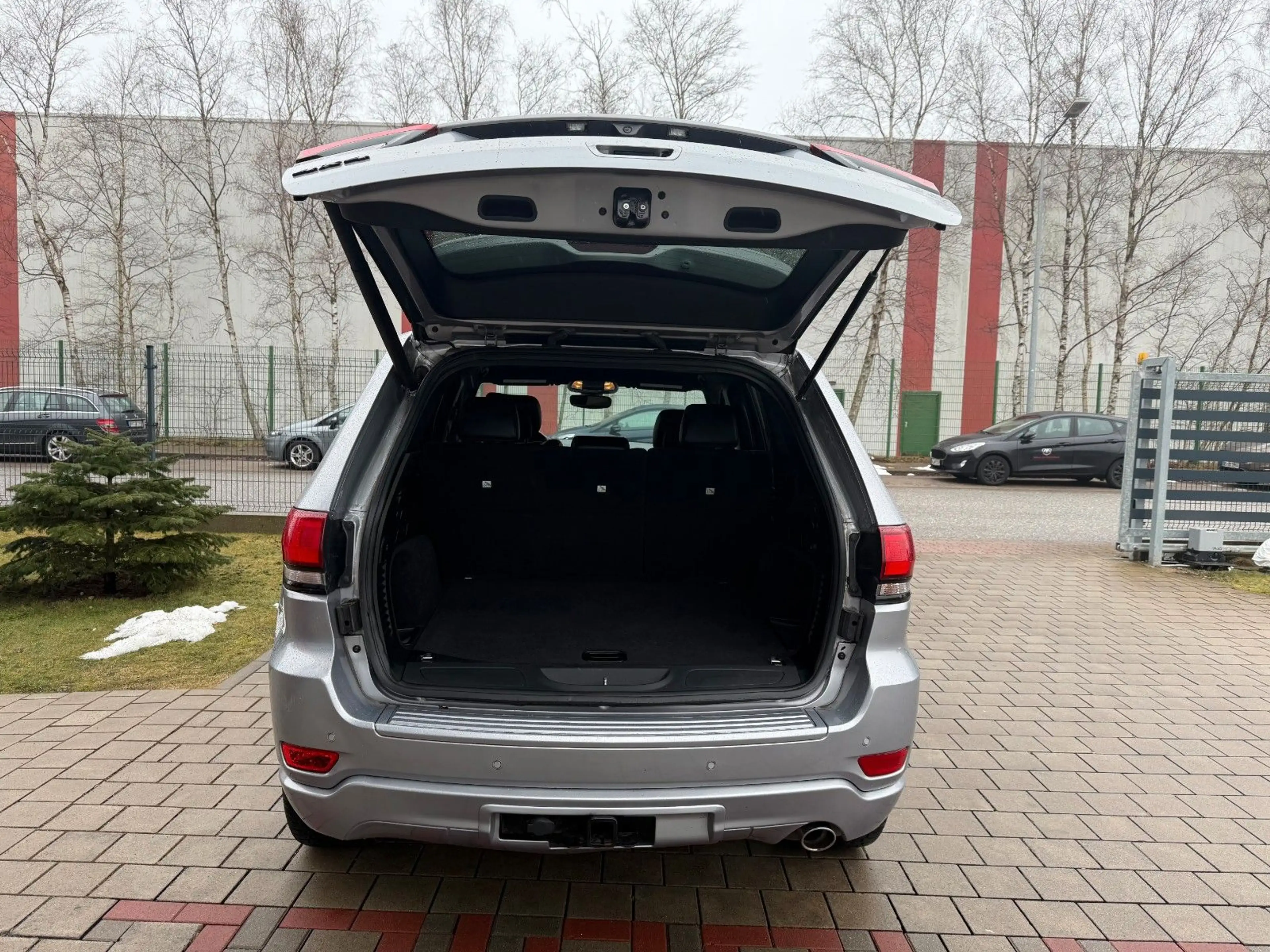 Jeep Grand Cherokee 3.6 L 4x4 Xenon 20 zoll — photo 15