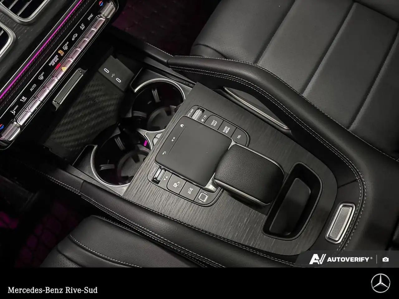 Mercedes-Benz GLE снимка Mercedes-Benz GLE