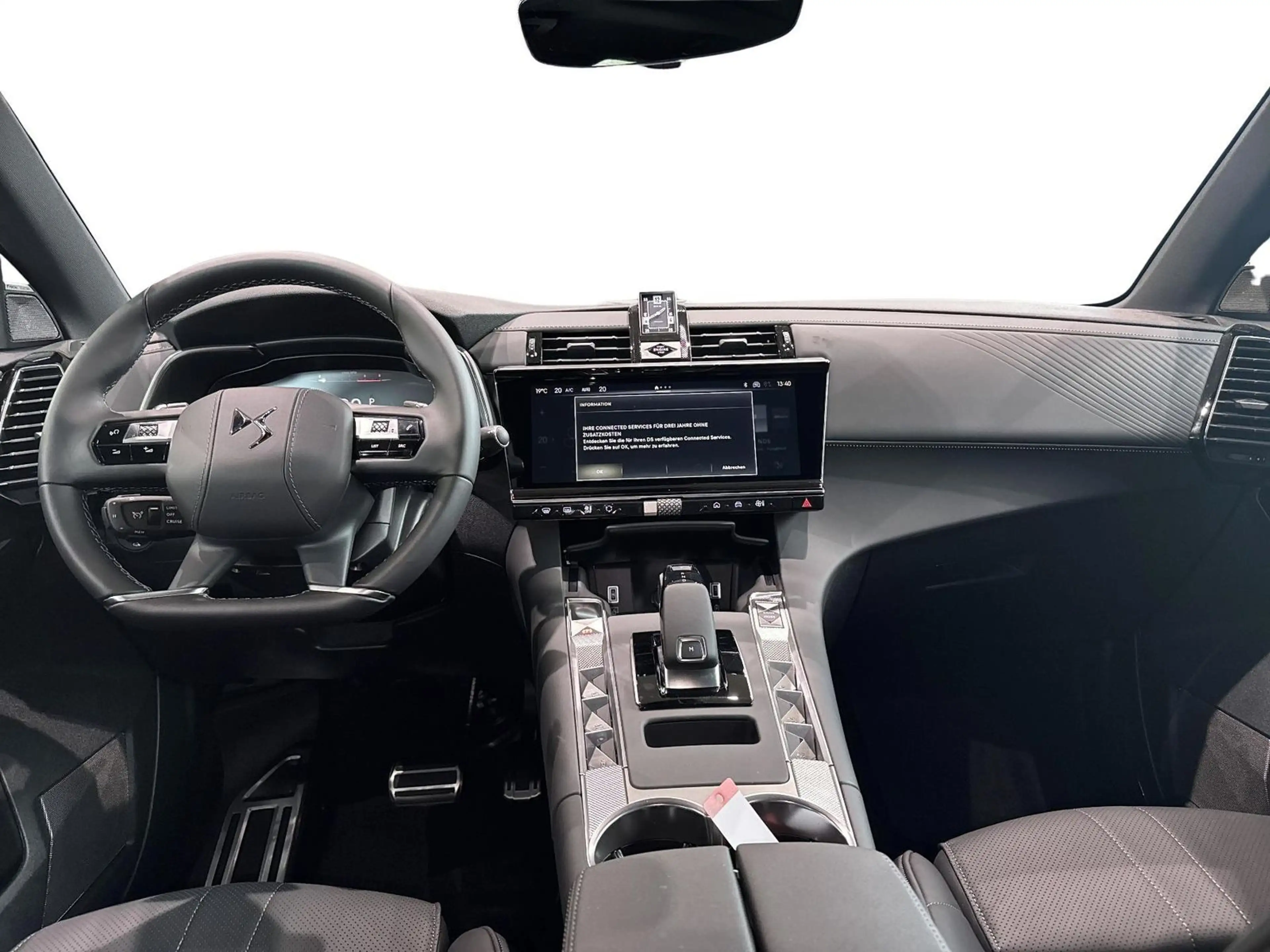 DS Automobiles DS 7 Crossback ÉTOILE Diesel 130PS AHK — photo 9