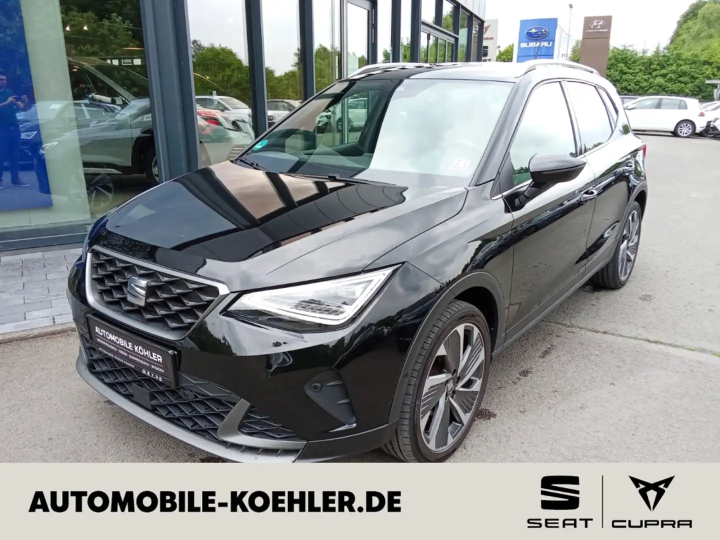 SEAT Arona FR 1.5 TSI EU6d DSG NAVI LED AHK KAMERA Zwart - 1
