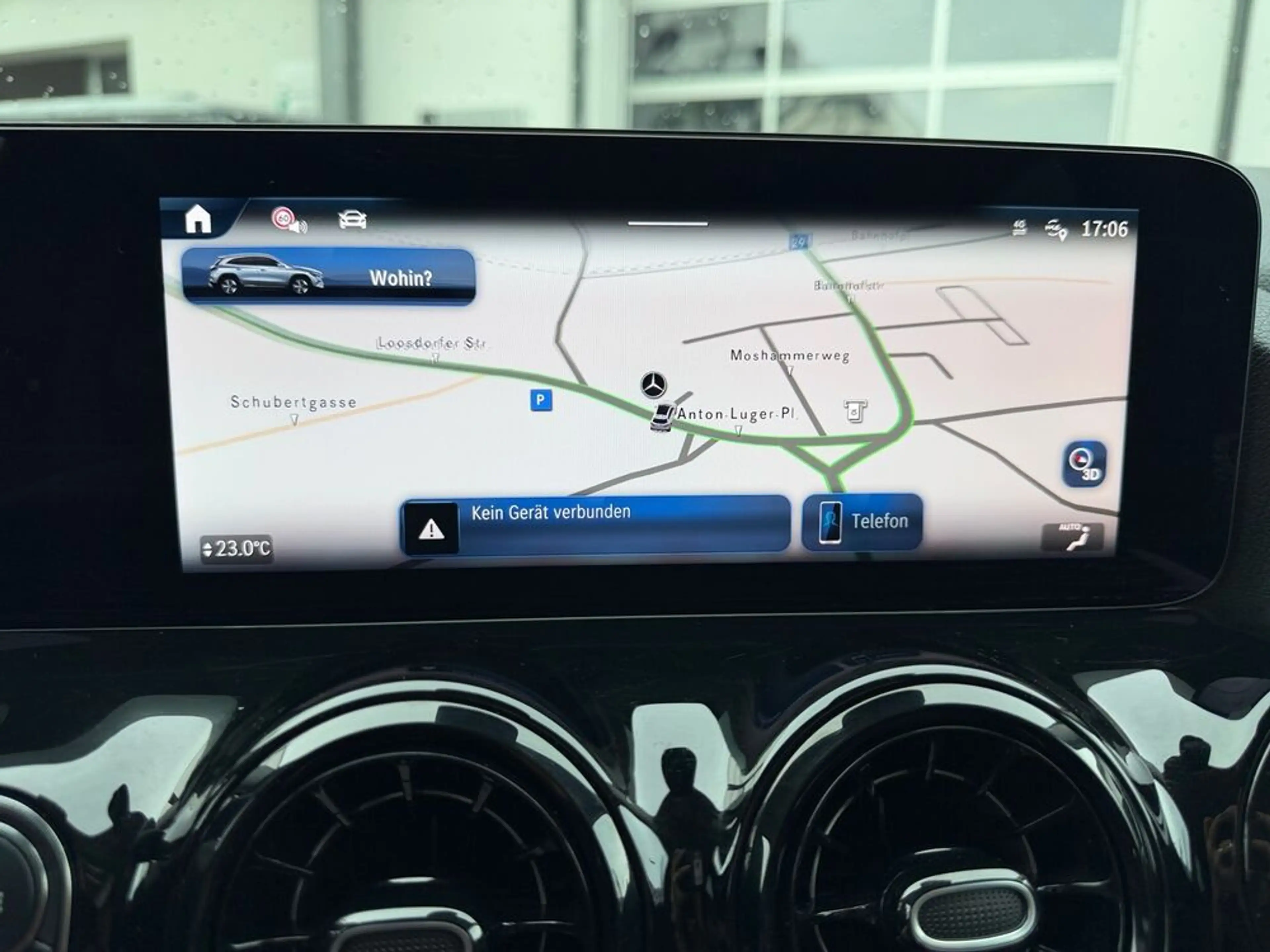 Mercedes-Benz GLA 200 d 4M | Parkpaket mit RFK | Easypack | Navi — photo 18