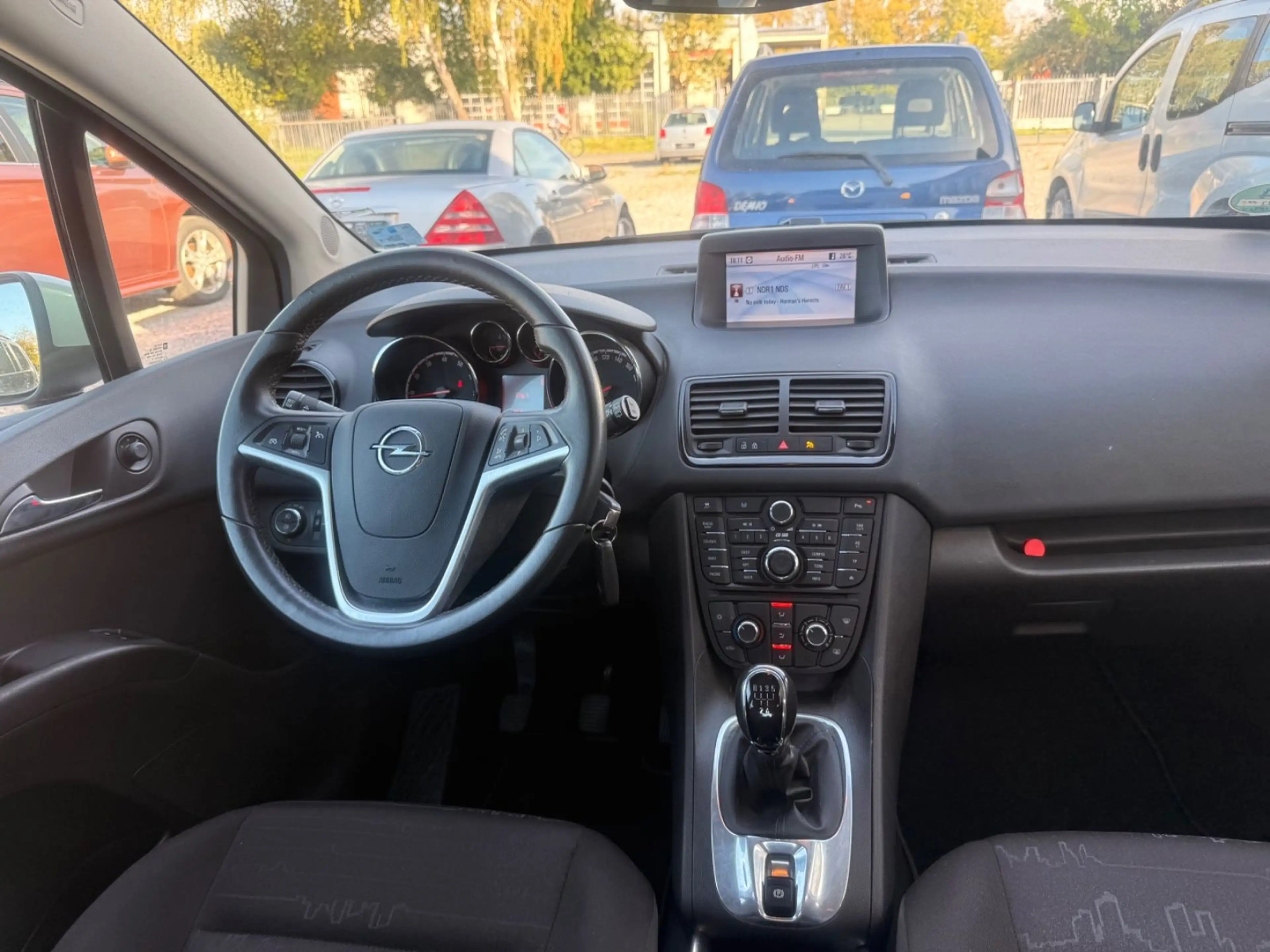 Opel Meriva B Edition — photo 4
