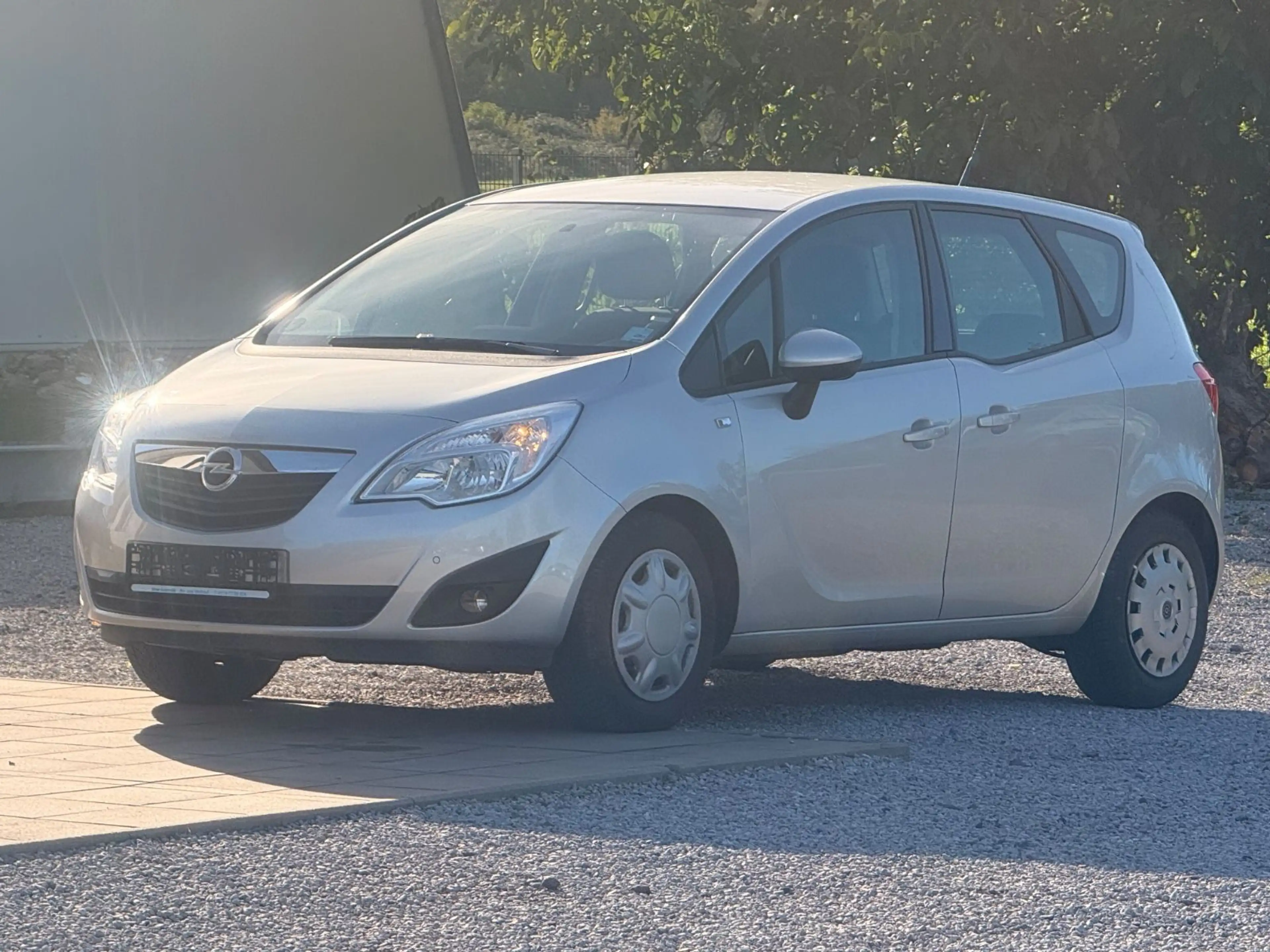 Opel Meriva B Edition
