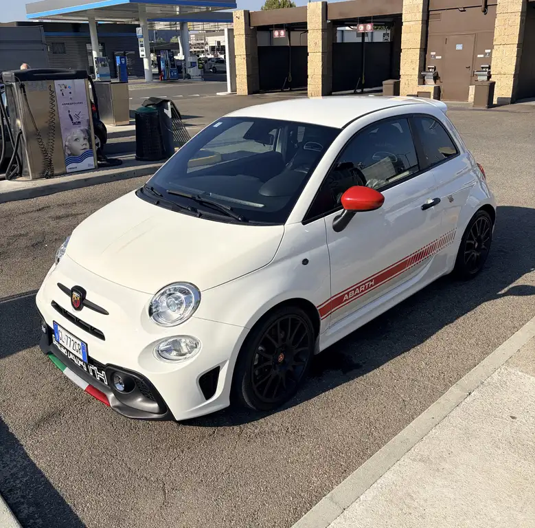 Abarth 595 Turismo 2021 из Европы — купить под ключ