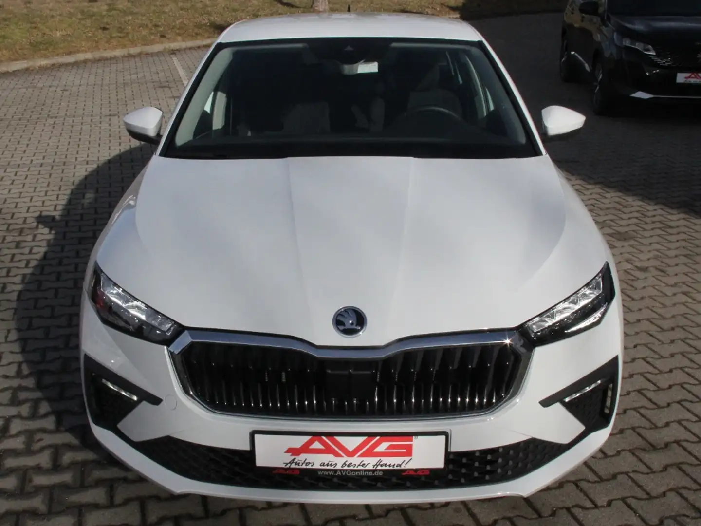 Skoda Scala Facelift Selection LED Sunset wirelessSL 17Z Weiß - 1