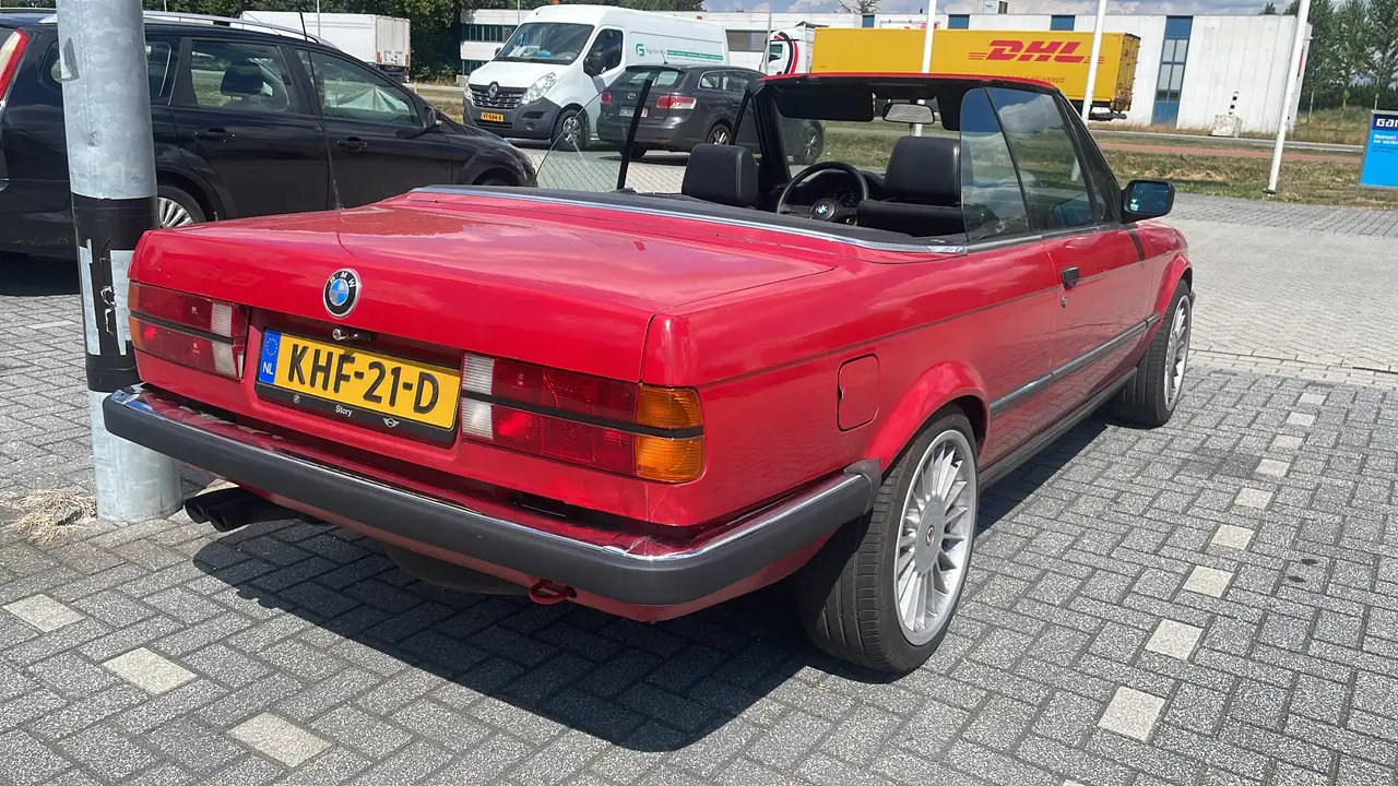 BMW 325i, foto 4