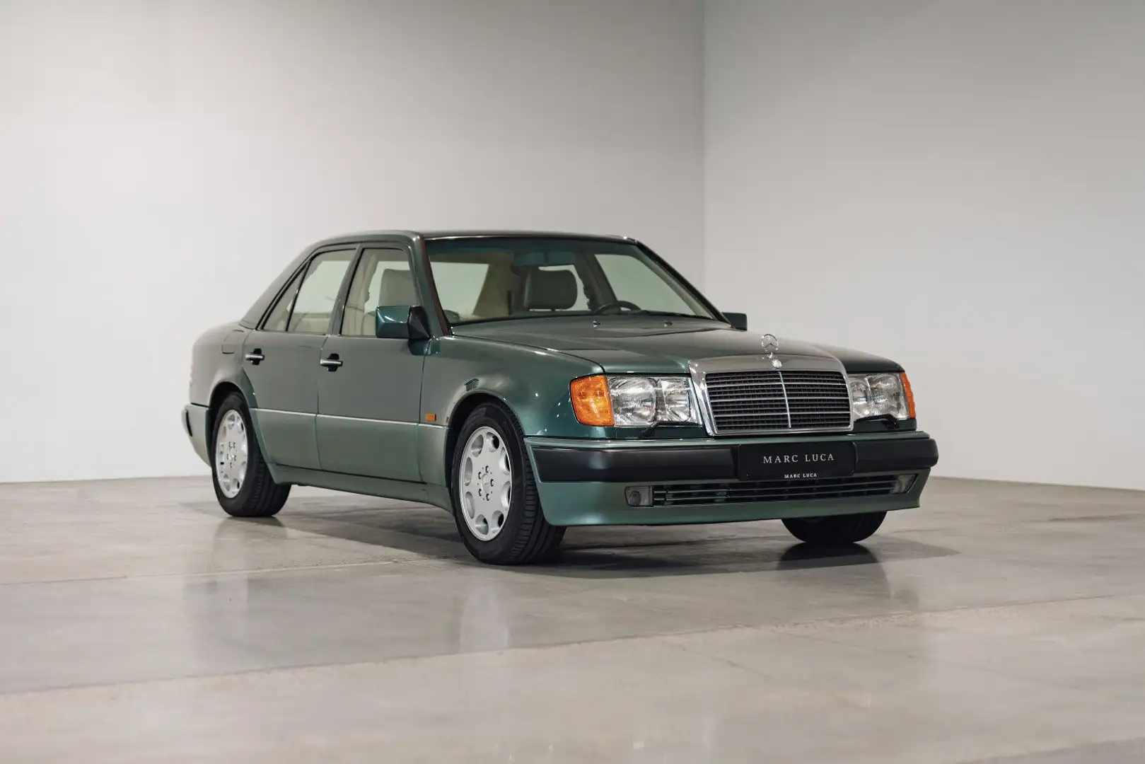 Mercedes-Benz E 500 500 E Malachitgrün Leder Beige Verde - 1