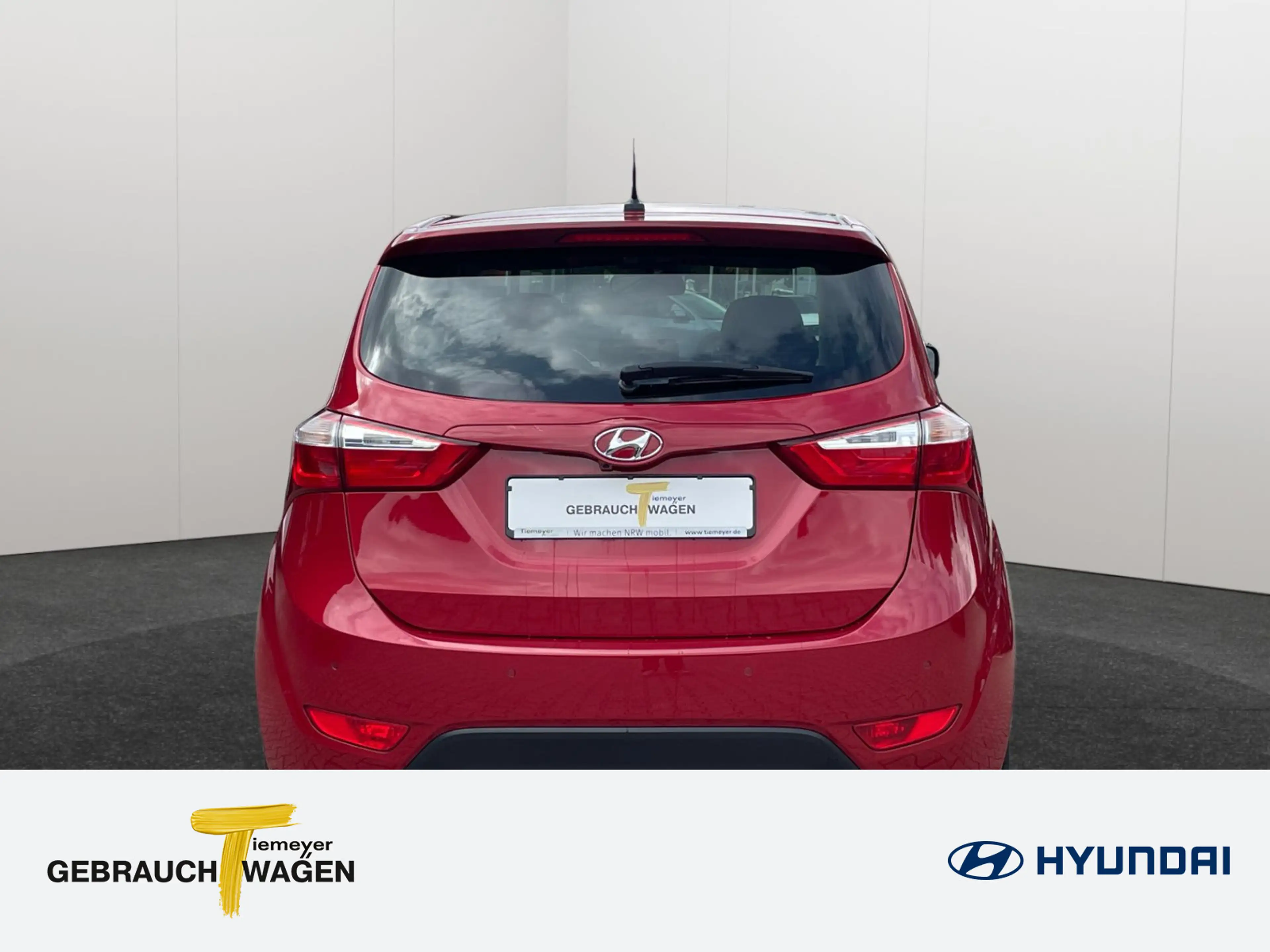 Hyundai iX20 1.6 Style — photo 6