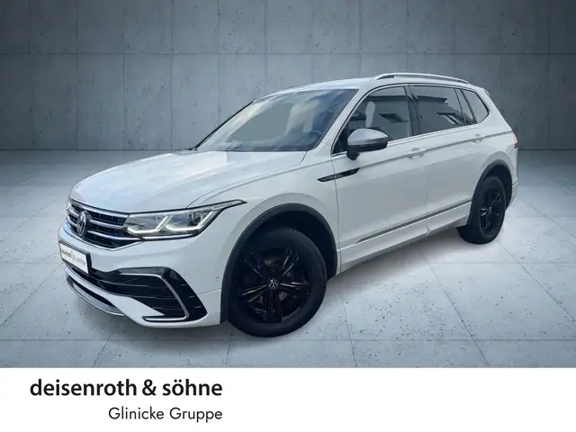 2023 Volkswagen Tiguan Allspace in White for sale