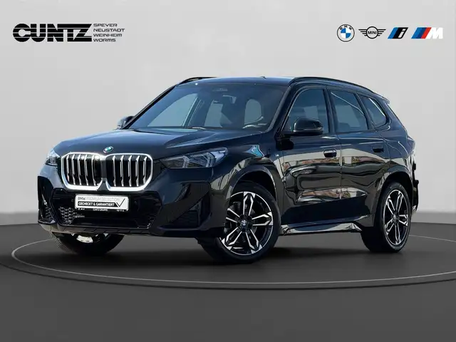 BMW X1 sDrive20i  ab 1,99% eff. / M Paket Driving+Parkass