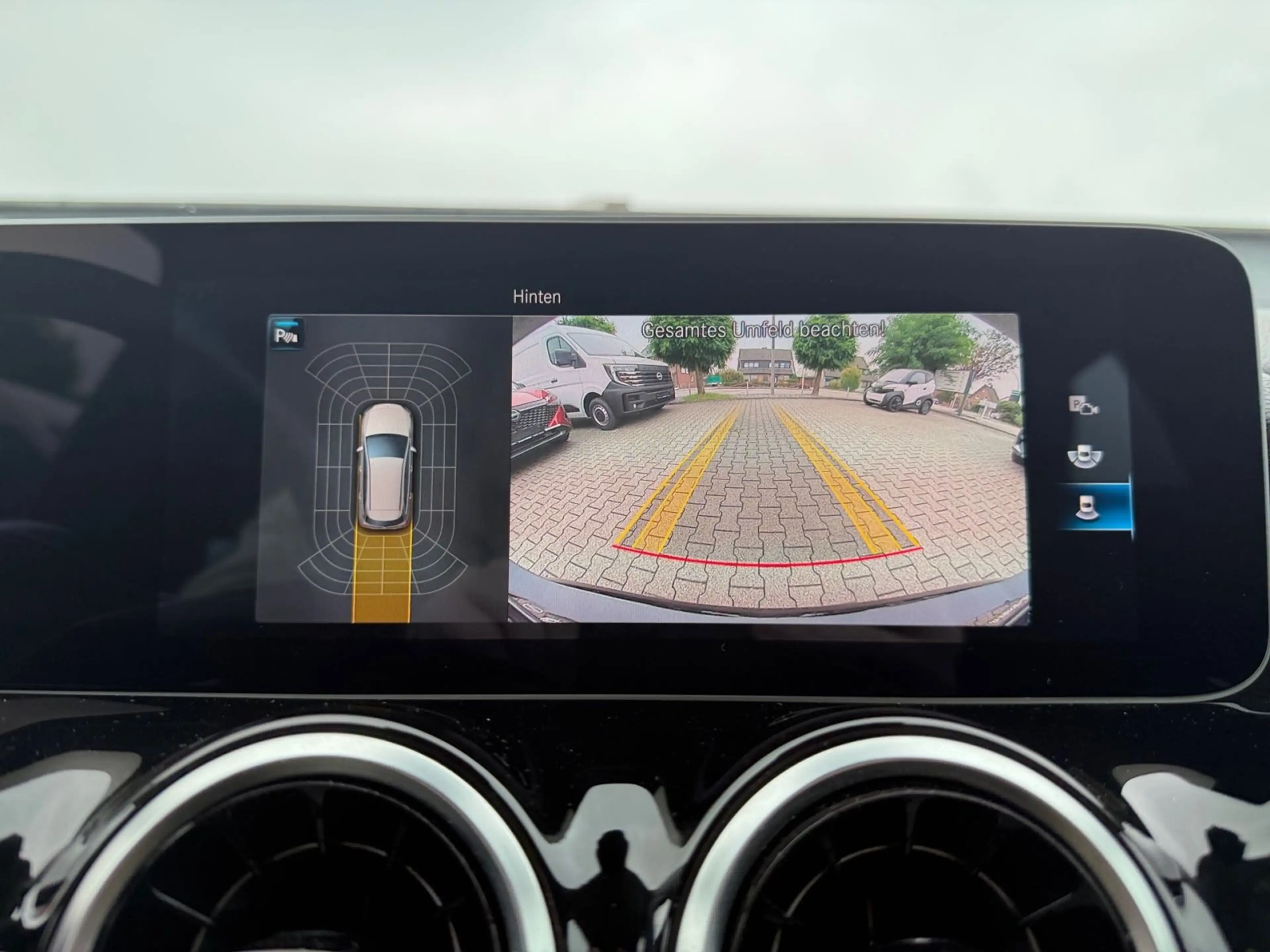 Mercedes-Benz B 220 AUTOMATIK *AMG-LINE*BURMESTER* MEMORY* — photo 16