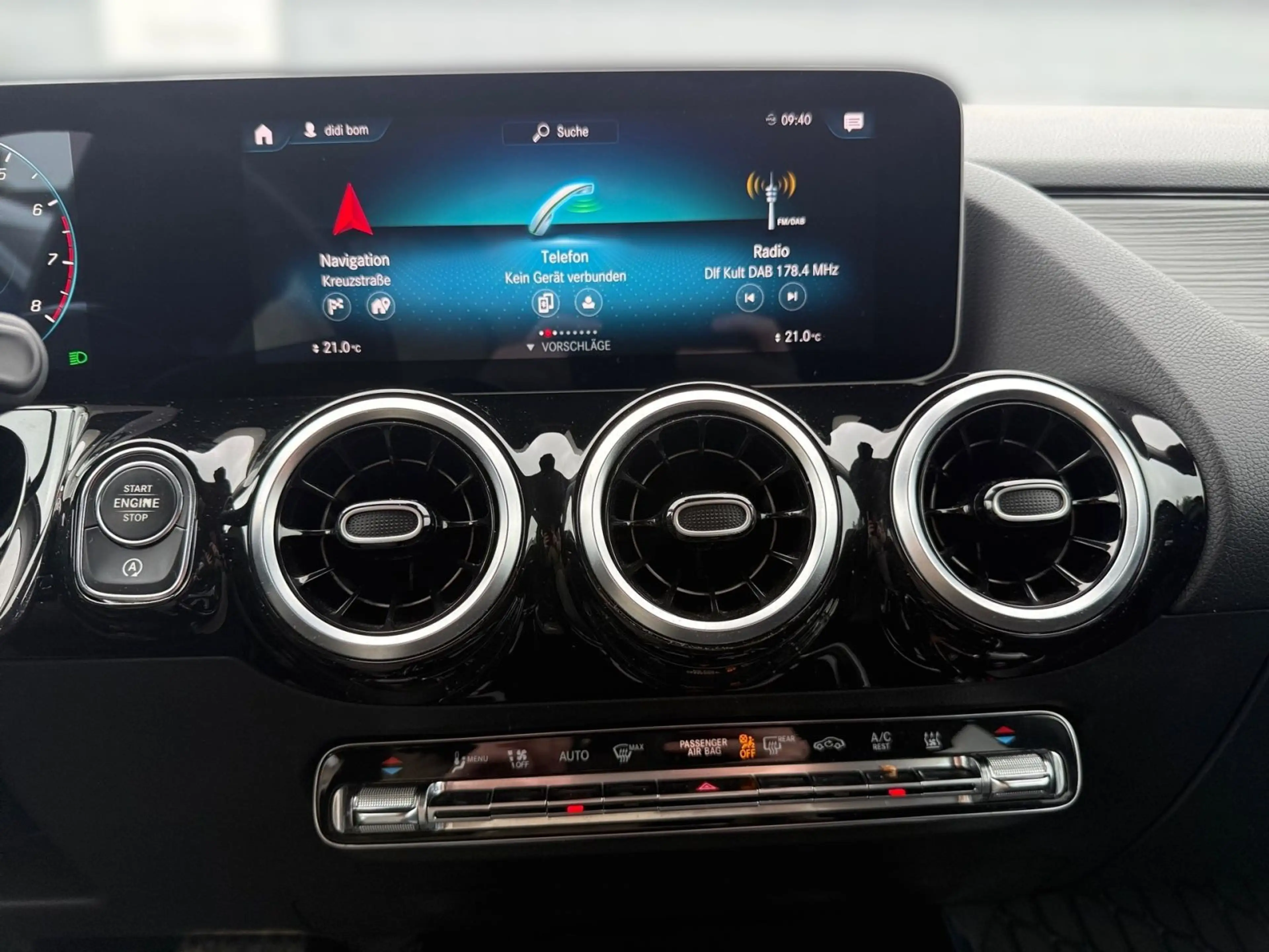 Mercedes-Benz B 220 AUTOMATIK *AMG-LINE*BURMESTER* MEMORY* — photo 9