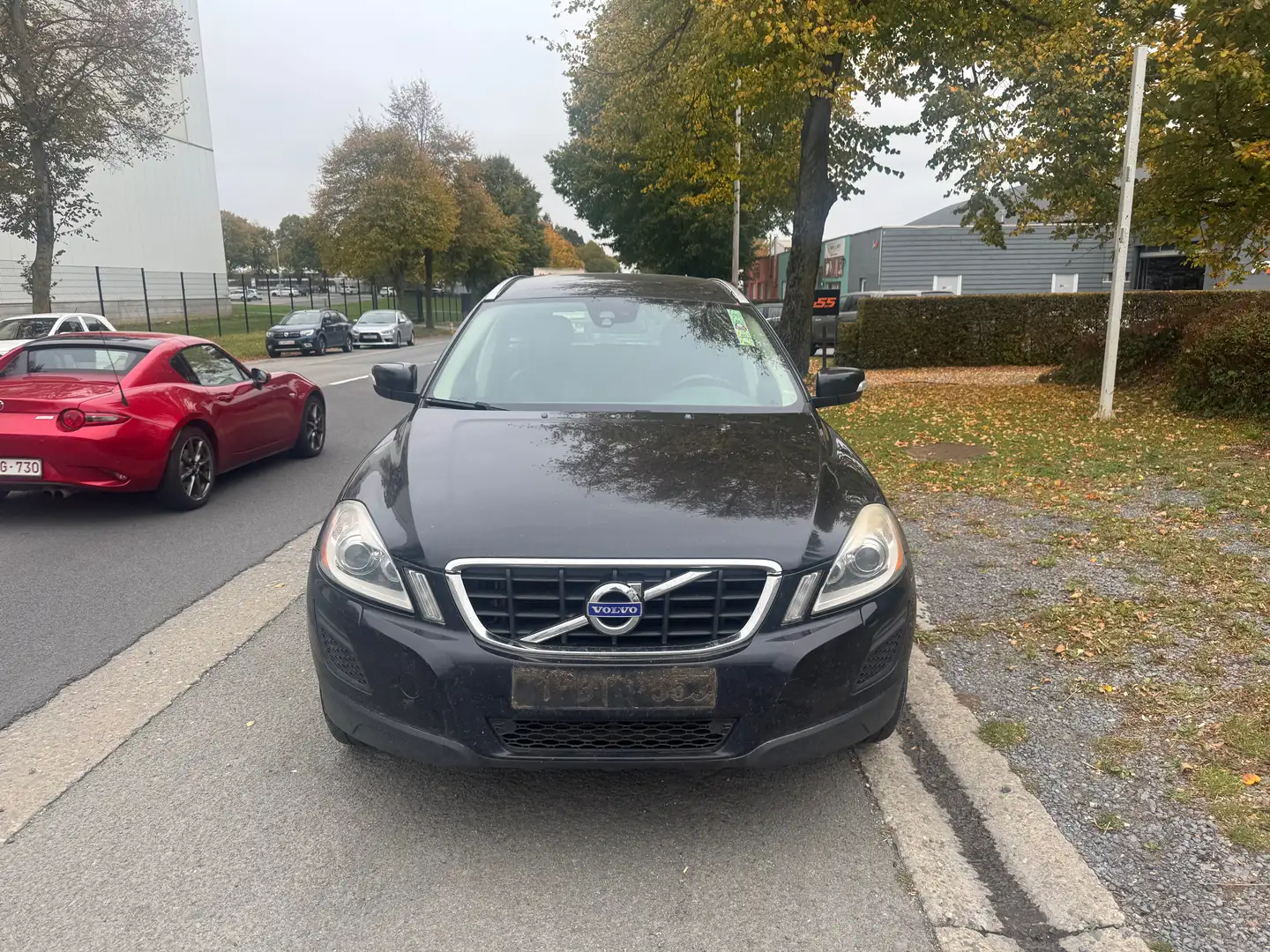 Volvo XC60 XC60 2.4 D3 AWD Kinetic Geartronic Noir - 1
