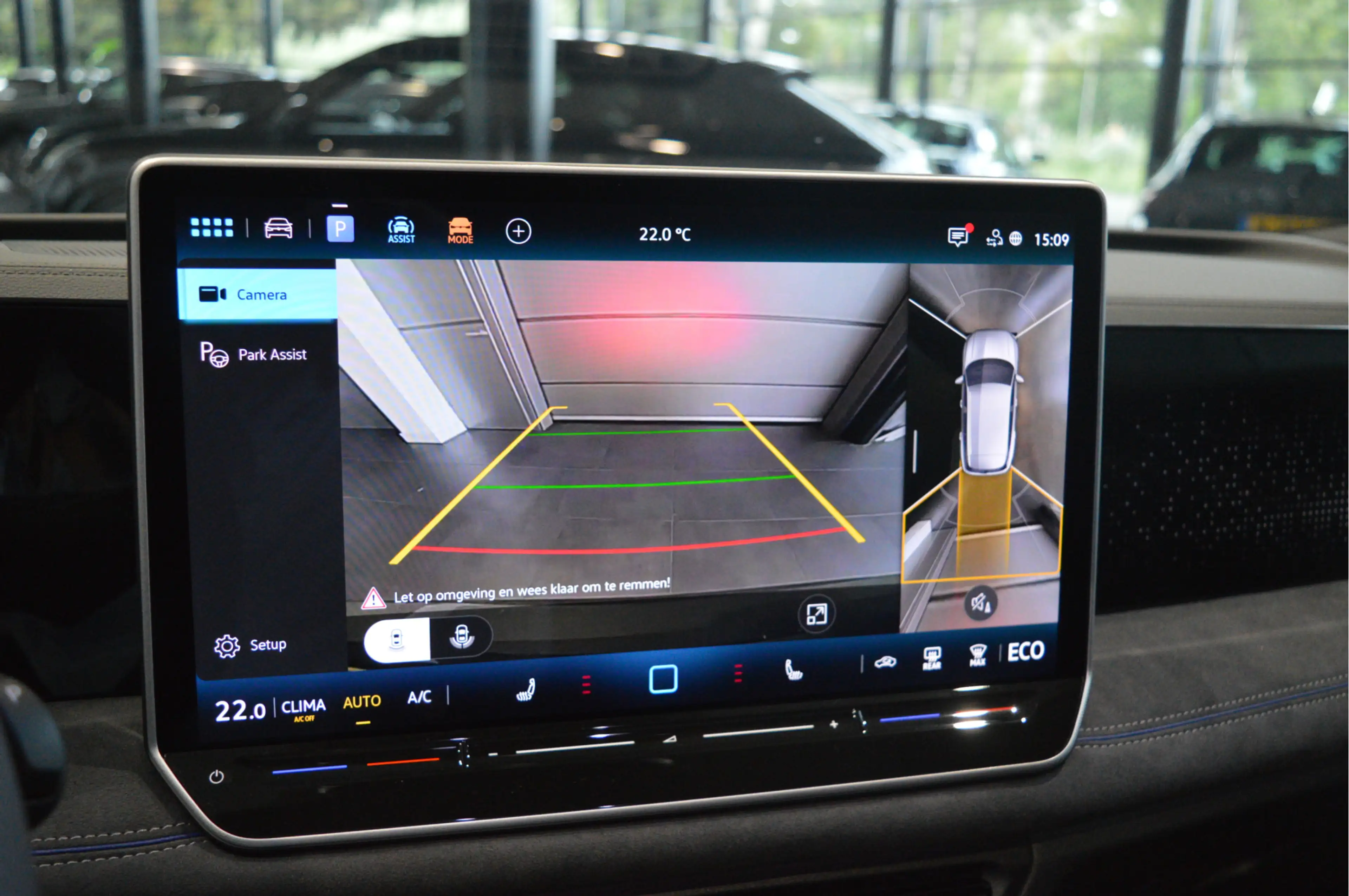 Volkswagen Tiguan 1.5 eHybrid 3X R-LINE Black Style head up pano 20 — photo 25