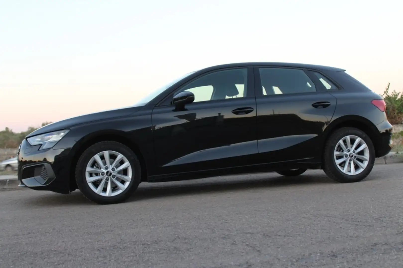 Audi A3 Sportback 2.0 TDI 115cv *CAMERA *CARPLAY Noir - 2