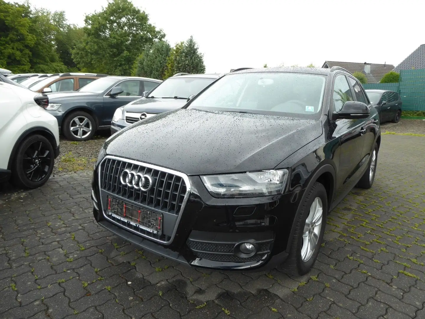 Audi Q3 2.0 TDI Schwarz - 2