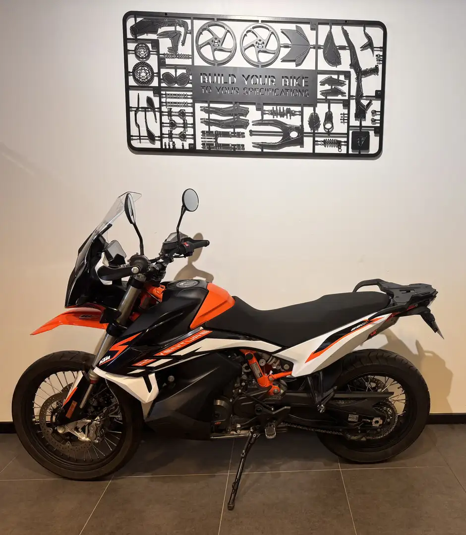 KTM 890 Adventure Orange - 2
