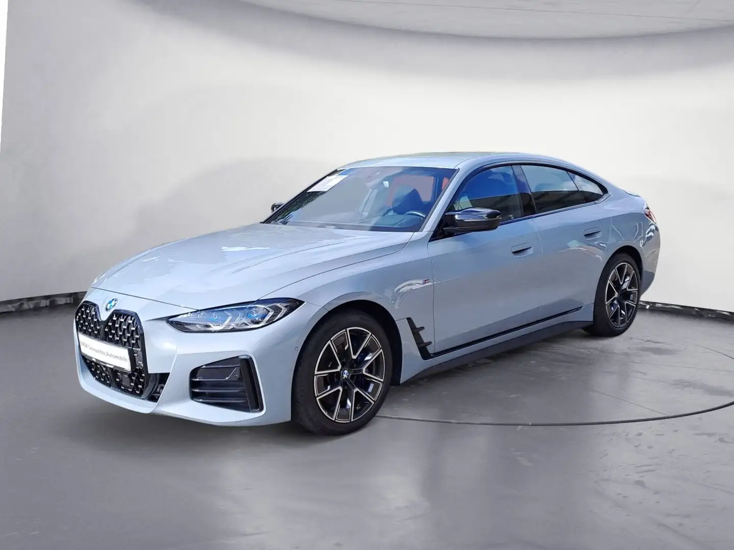 BMW 440 M440i xDrive Gran Coupe Innovationsp. Sport Aut. Grijs - 2