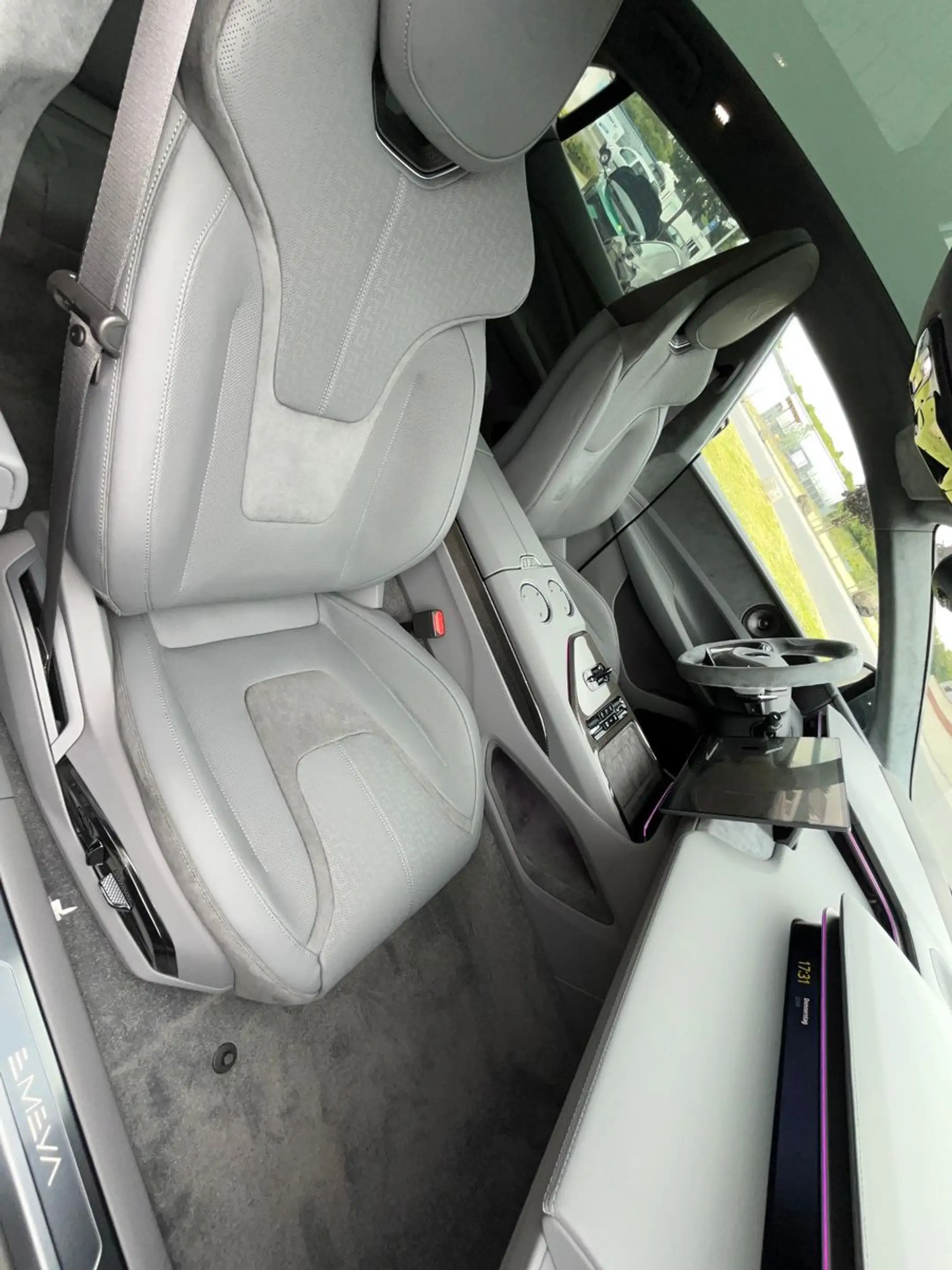 Lotus Emeya *Tour & Park Pack, Panorama*Lotus am Ring* — photo 15