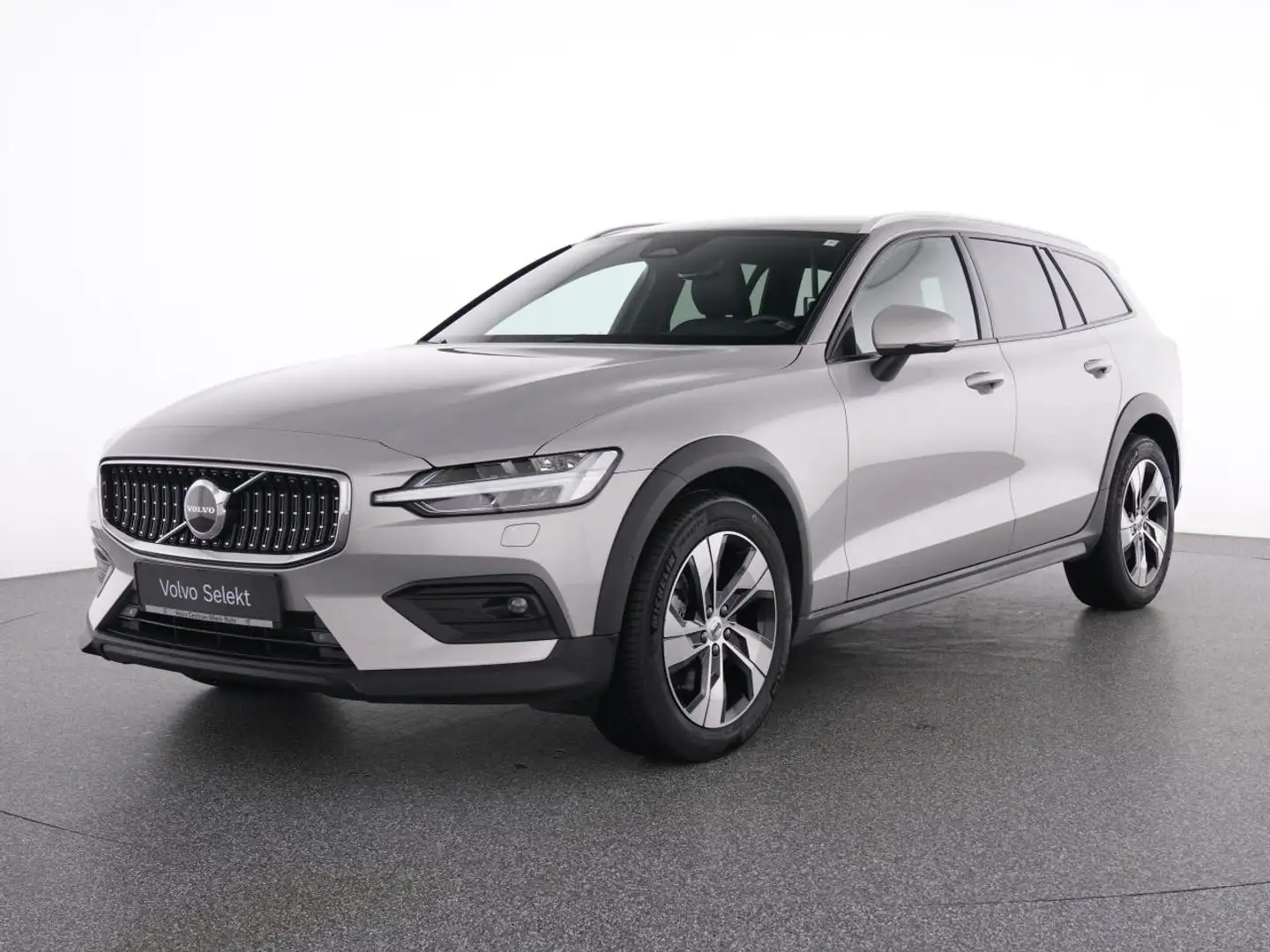 Volvo V60 Cross Country B4 AWD Plus +LICHTPAK+RFK+ Silber - 2