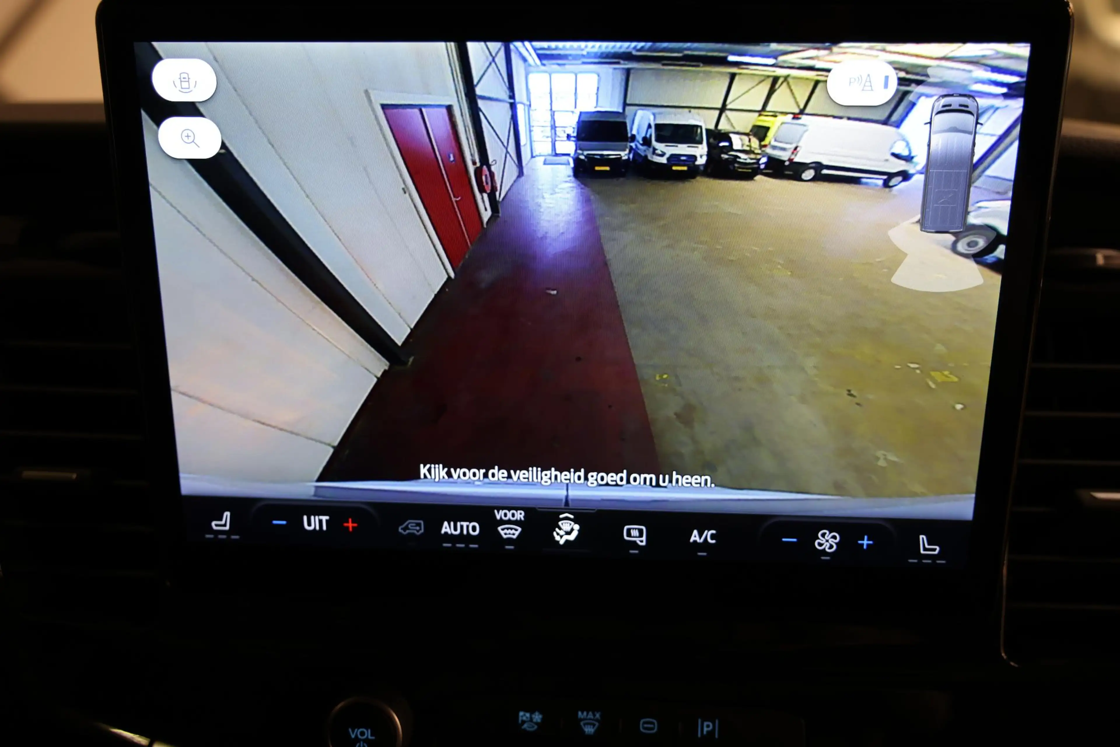 Ford E-Transit 350 L2H2 Trend 68 kWh ON BOARD POWER — photo 10