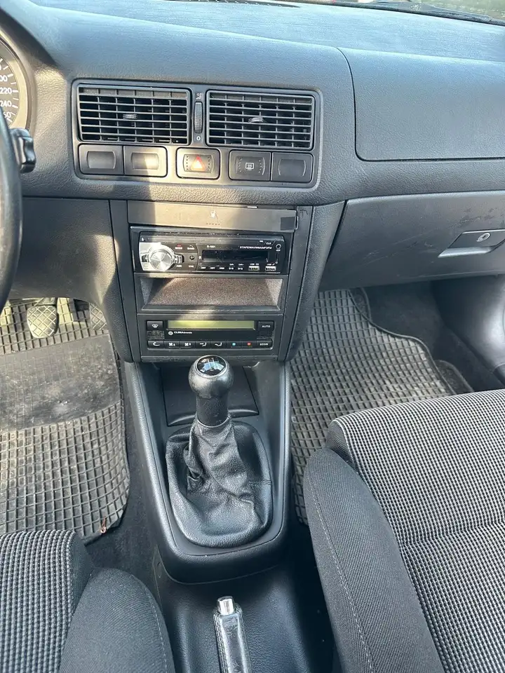 Volkswagen Golf 1.6, foto 5