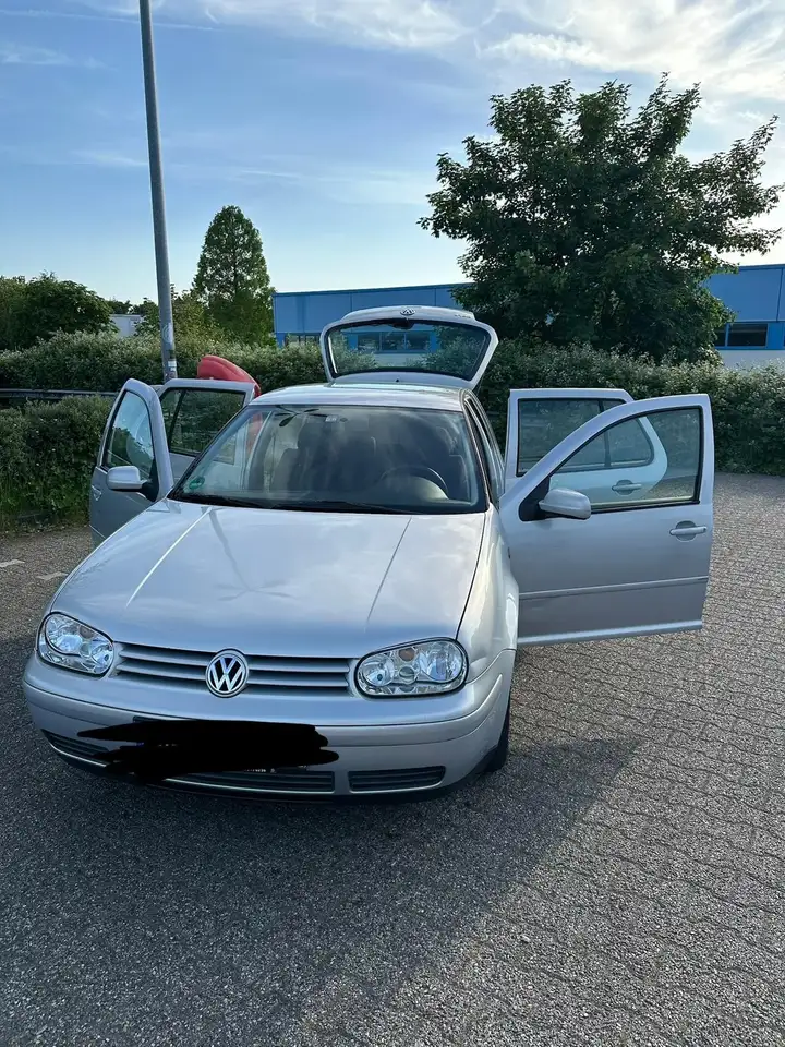 Volkswagen Golf 1.6, foto 3