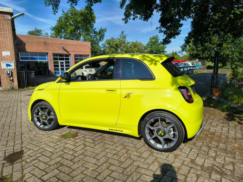 Abarth 500 Electric-595-Sport -42KW- 152PK - Als Nieuw!! — photo 4