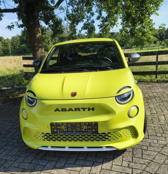 Abarth 500 Electric-595-Sport -42KW- 152PK - Als Nieuw!! — photo 2