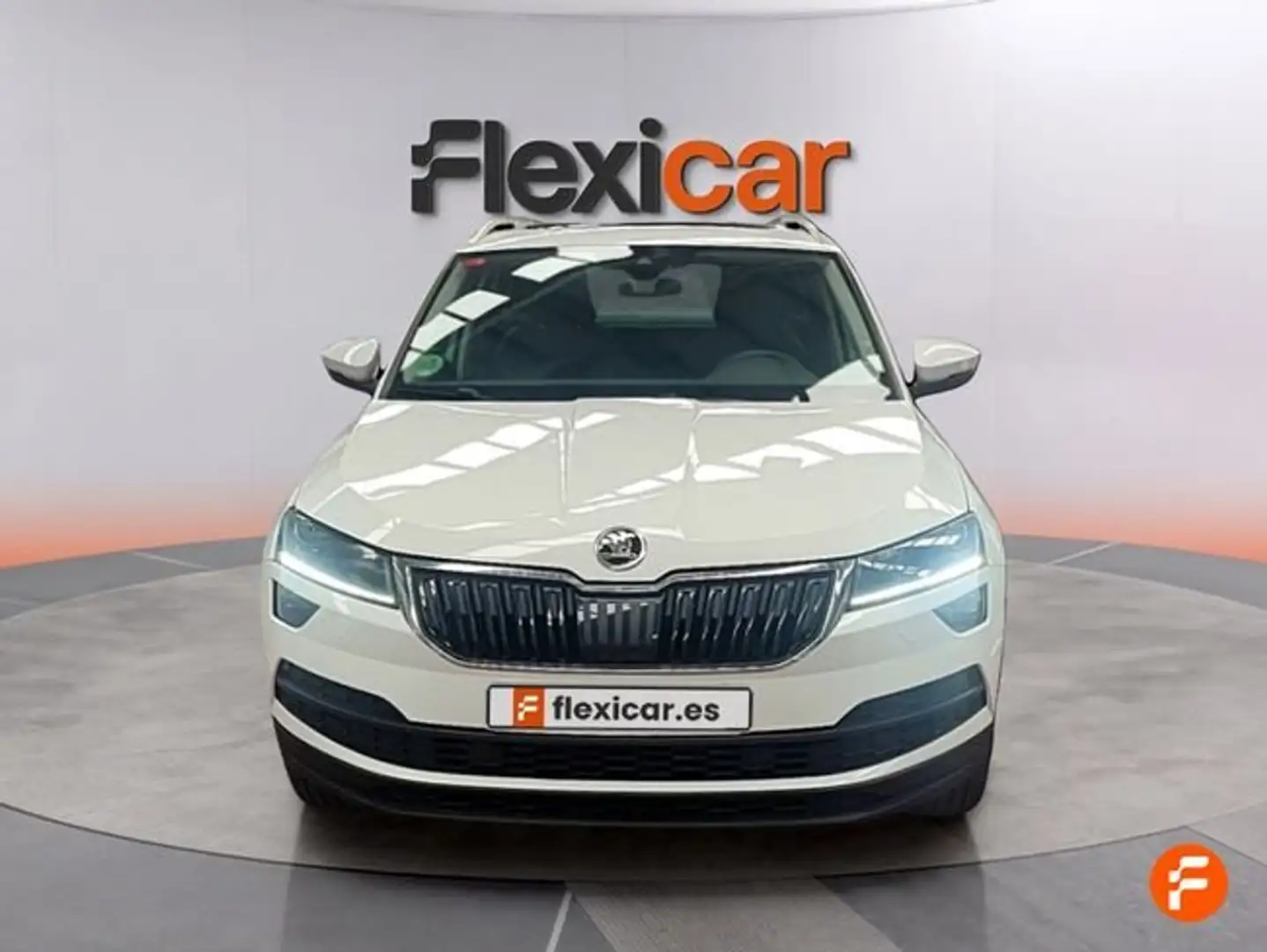 Skoda Karoq 1.5 TSI Style ACT DSG Blanco - 2