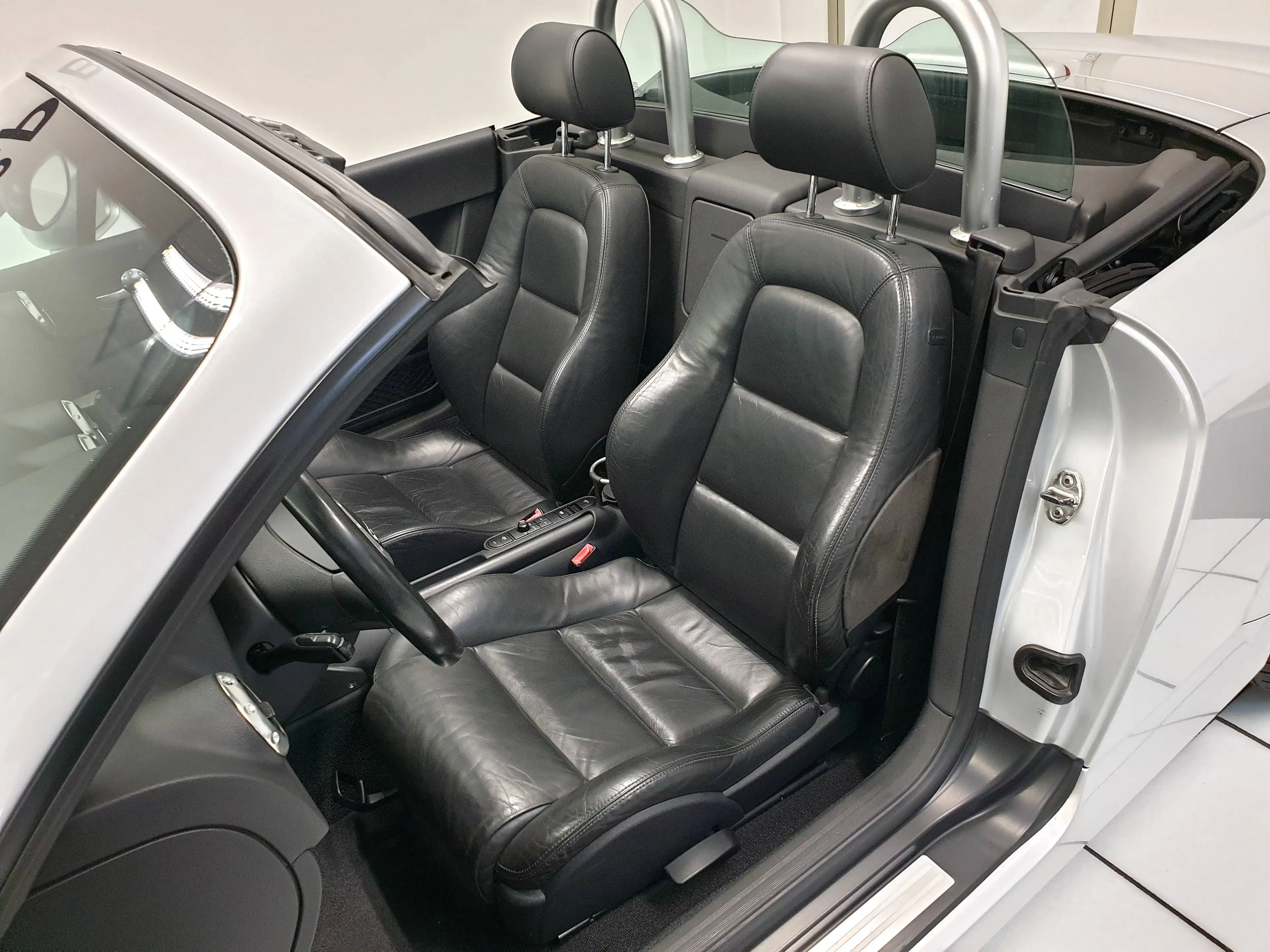 Audi TT TT Cabrio 1.8 T Automatik 2.Hand Zahnriemen NEU Xenon — photo 15