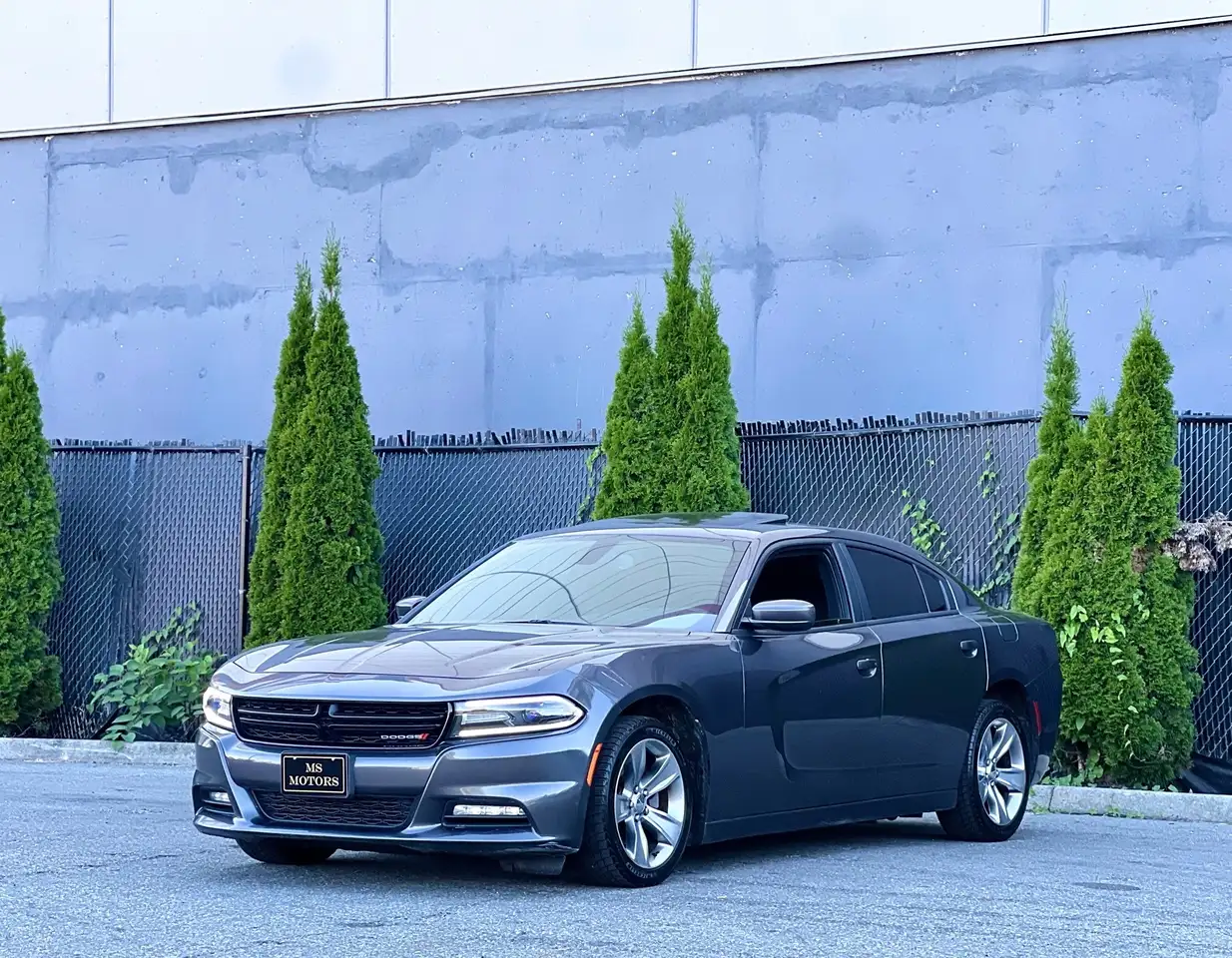 Dodge Charger снимка Dodge Charger