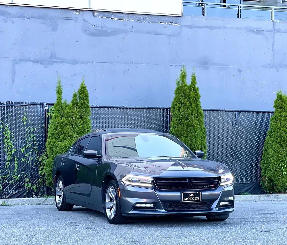 Dodge Charger снимка Dodge Charger