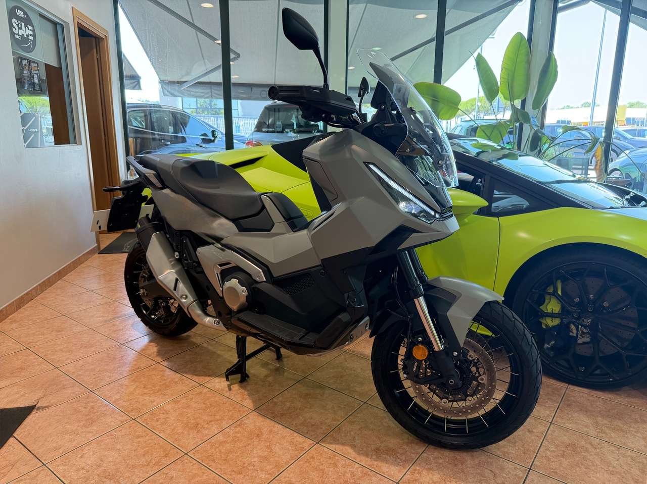 Honda X-ADV 750 PARI AL NUOVO!!!