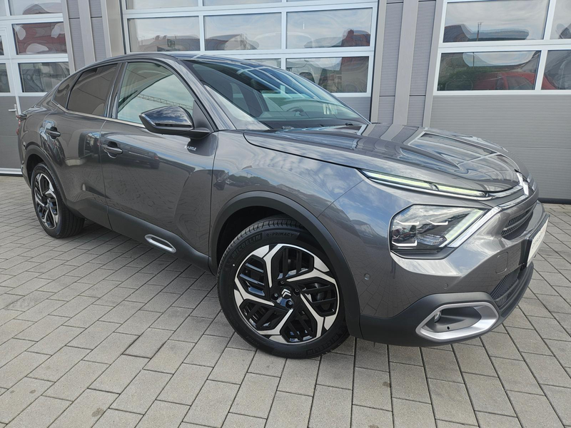 Citroen C4 X Max PT 130 EAT8 HUD*SHZ*Kamera*ACC*NAVI* — photo 2