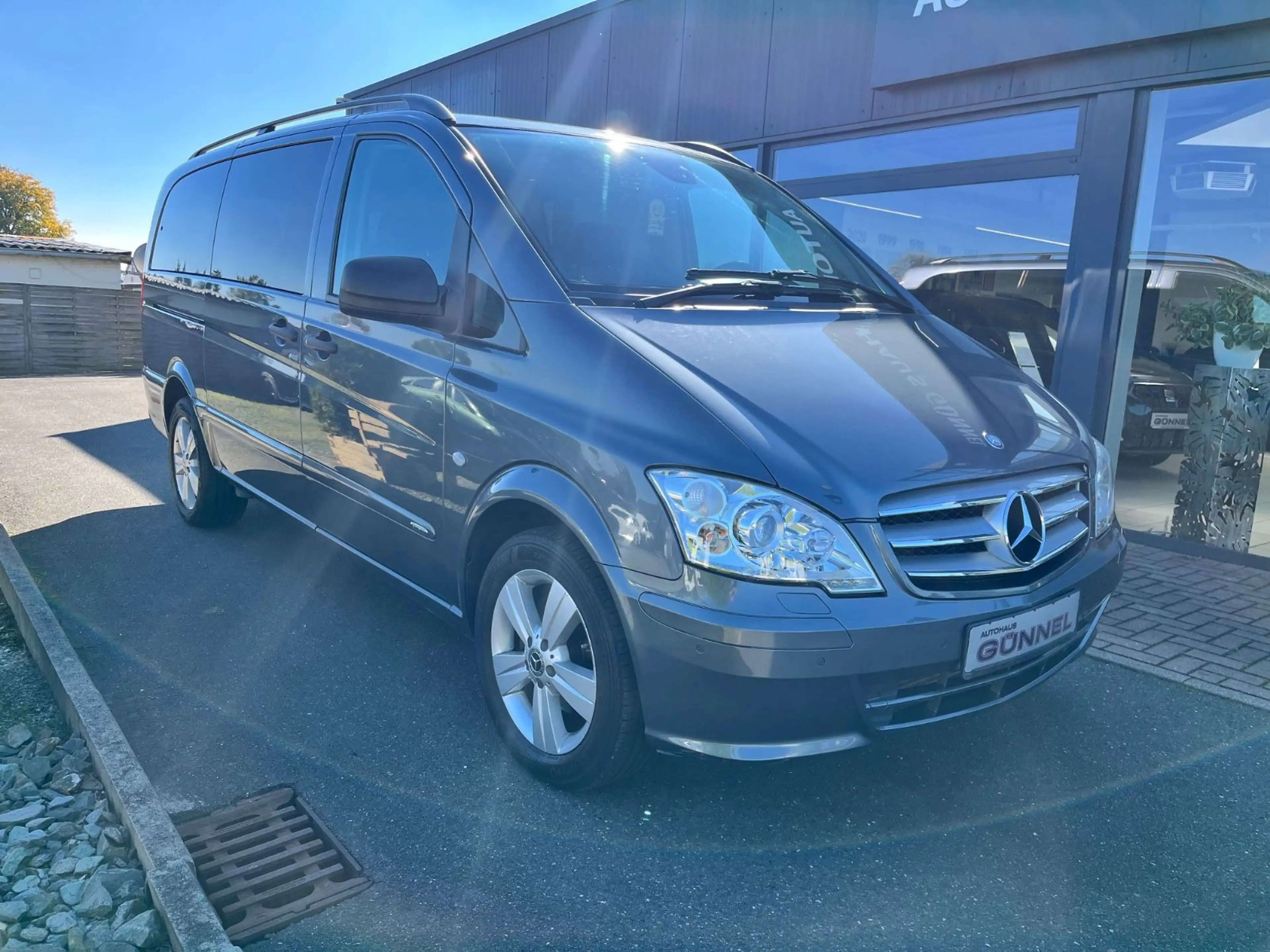 Mercedes-Benz Vito Kombi 122 CDI lang XENON-AHK-SHZ-NAVI