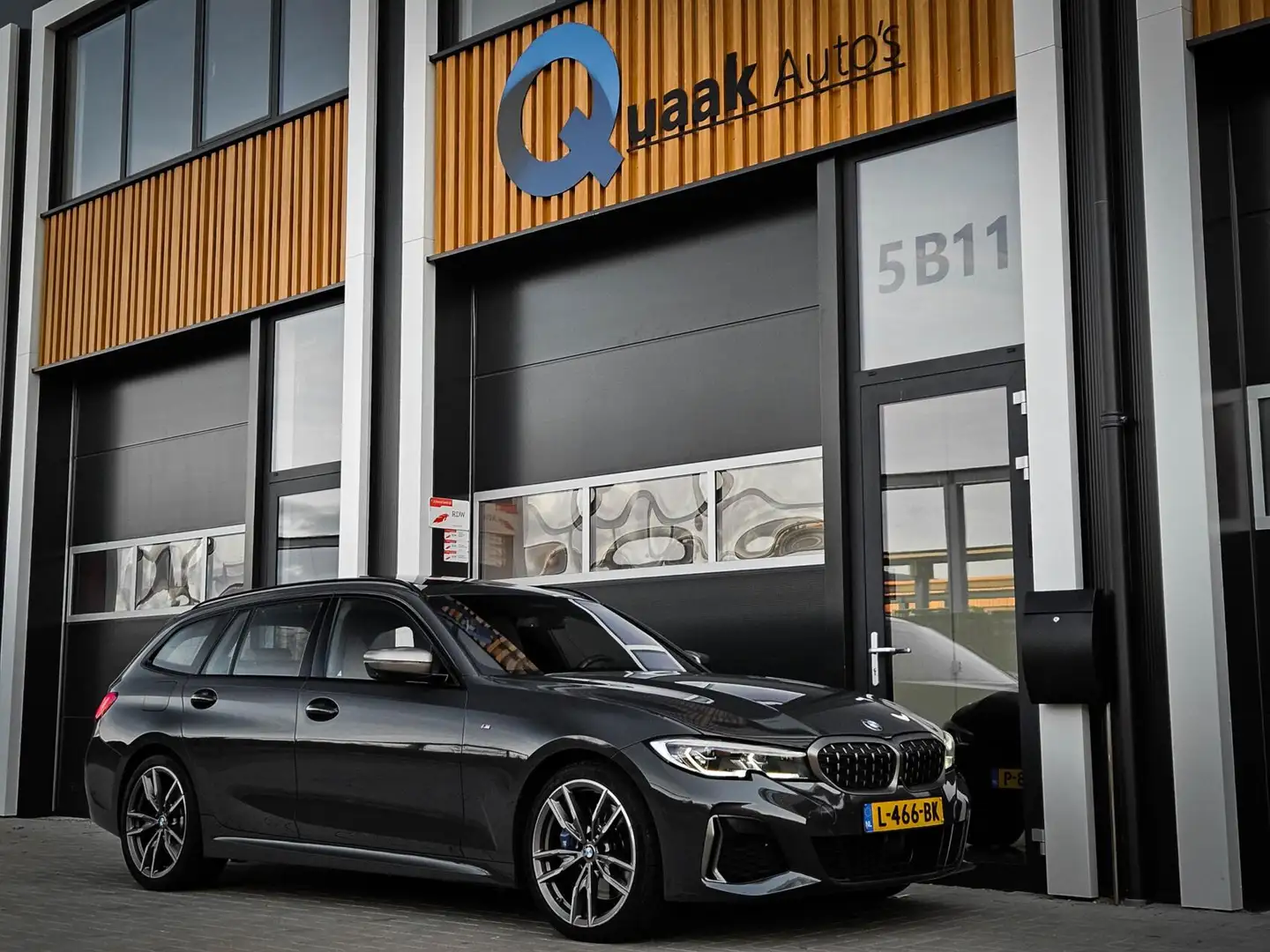 BMW 340 3-serie Touring M340d xDrive High Executive Editio Grau - 2