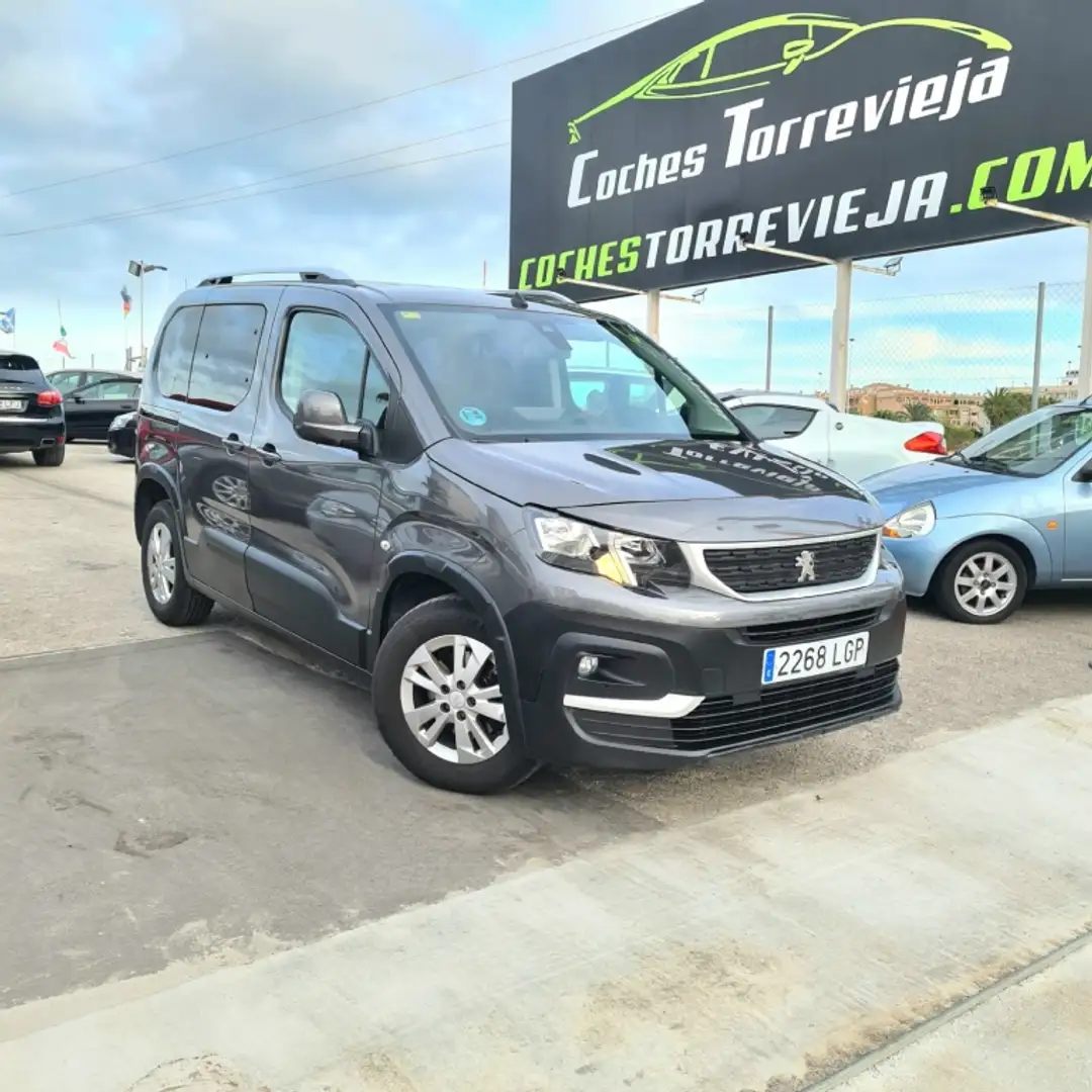 Peugeot Rifter 1.5BlueHDi S&S Long Active 130 Grau - 1