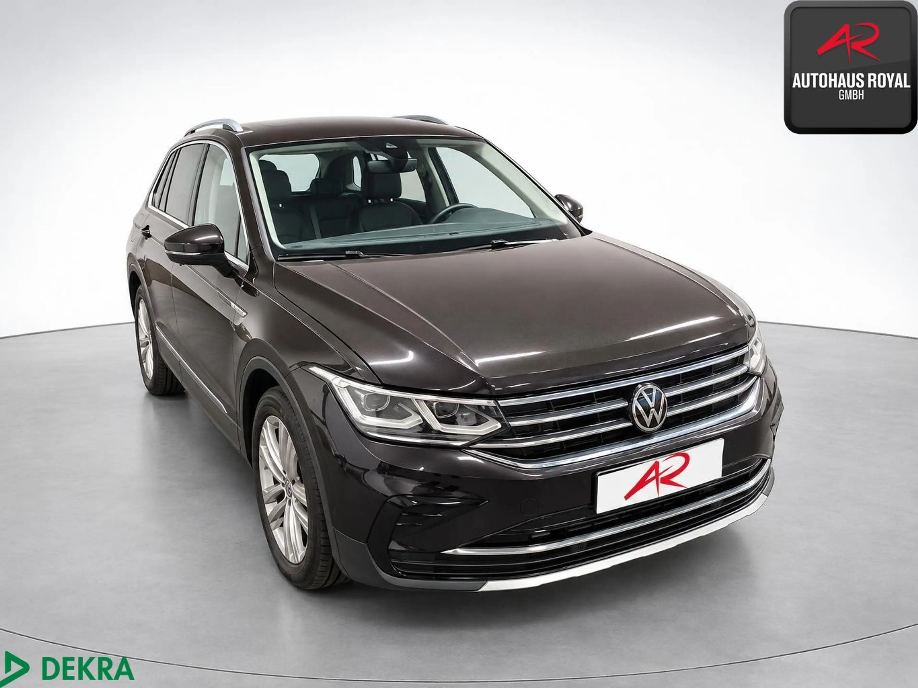 Volkswagen Tiguan 2.0 TDI 4M MATRIX,STANDHZ,AHK,ACC,KAMERA — photo 4