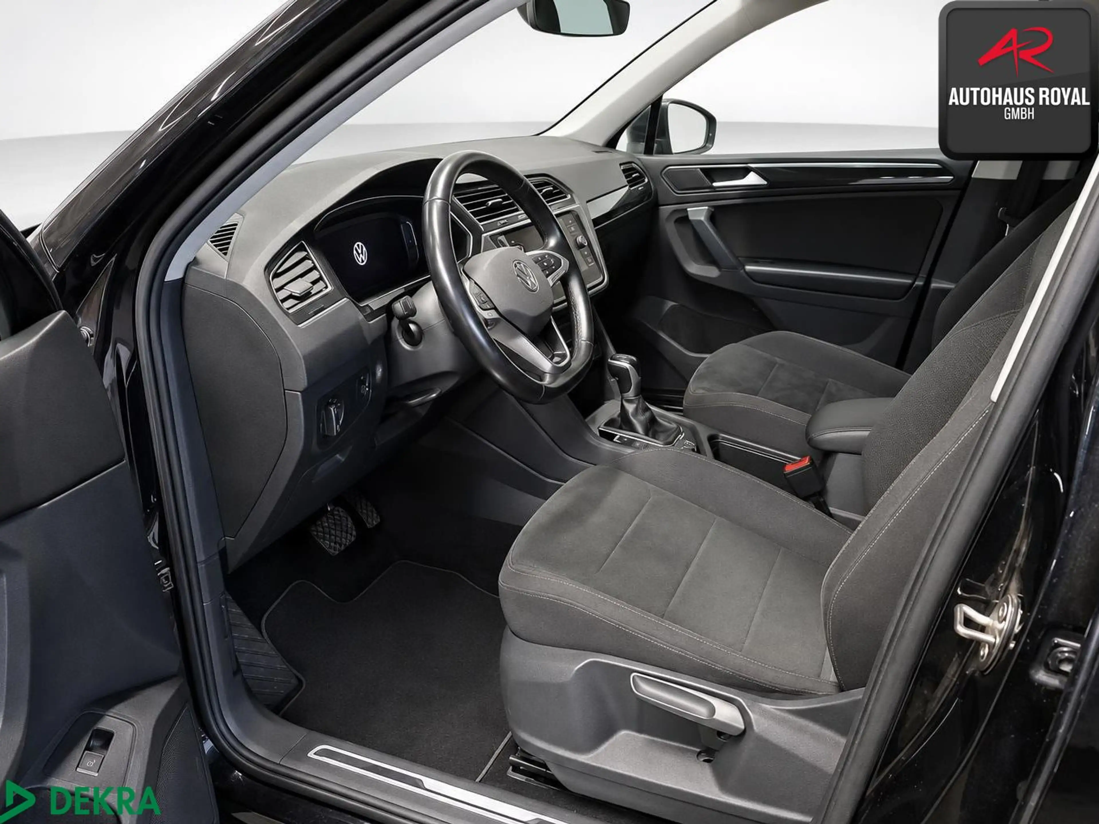 Volkswagen Tiguan 2.0 TDI 4M MATRIX,STANDHZ,AHK,ACC,KAMERA — photo 5