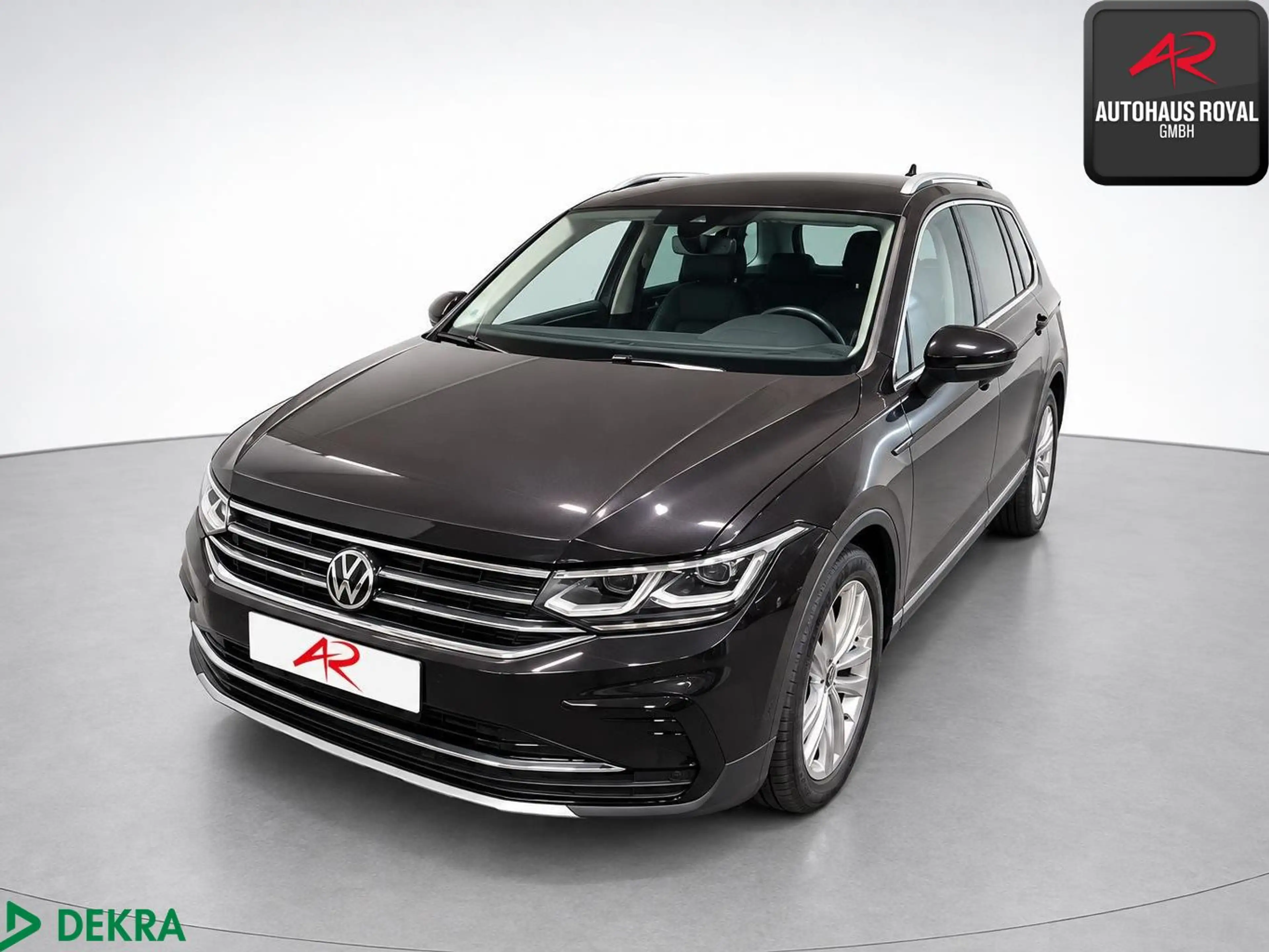 Volkswagen Tiguan 2.0 TDI 4M MATRIX,STANDHZ,AHK,ACC,KAMERA