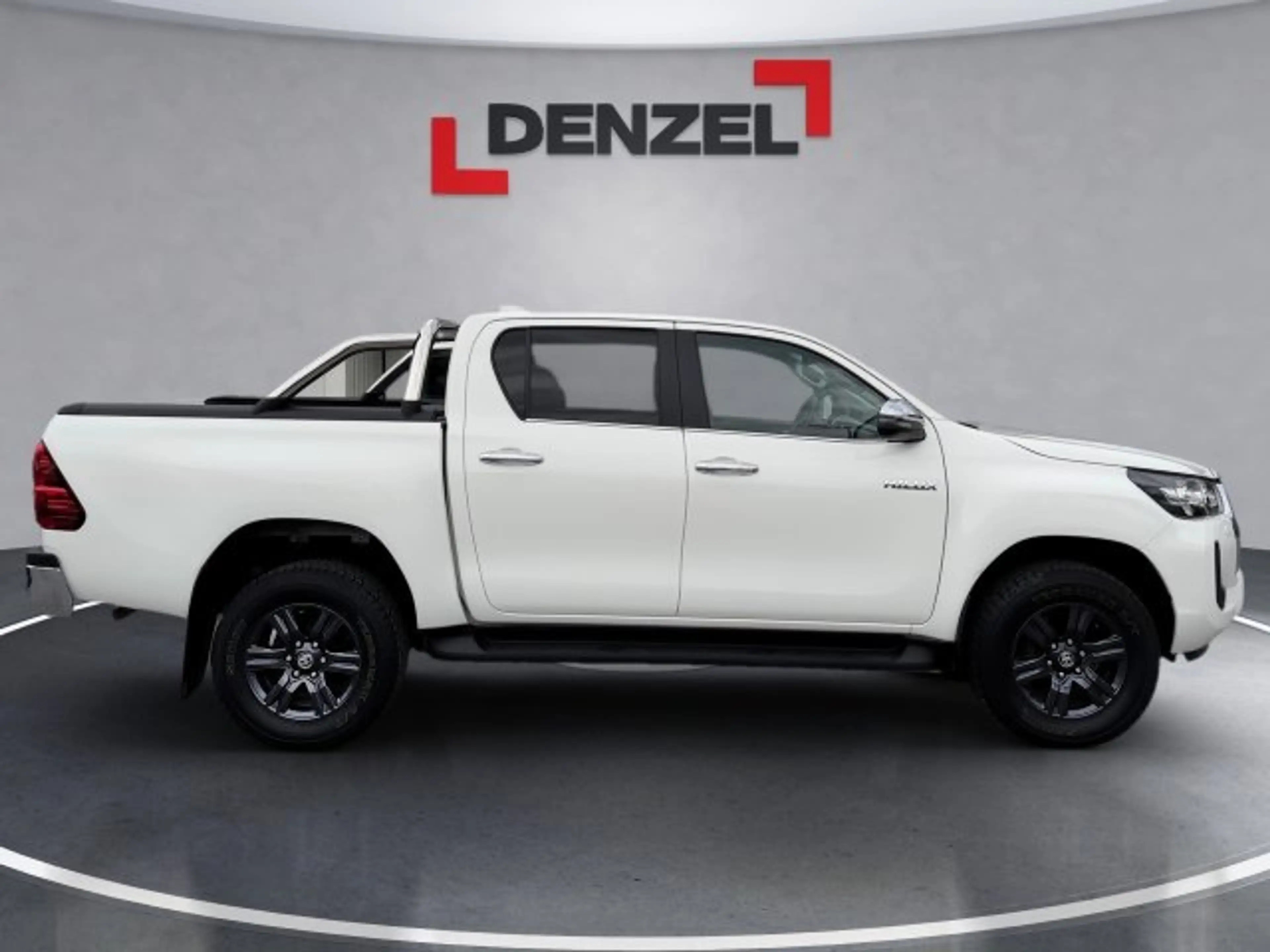 Toyota Hilux DK Active 2,4D — photo 11