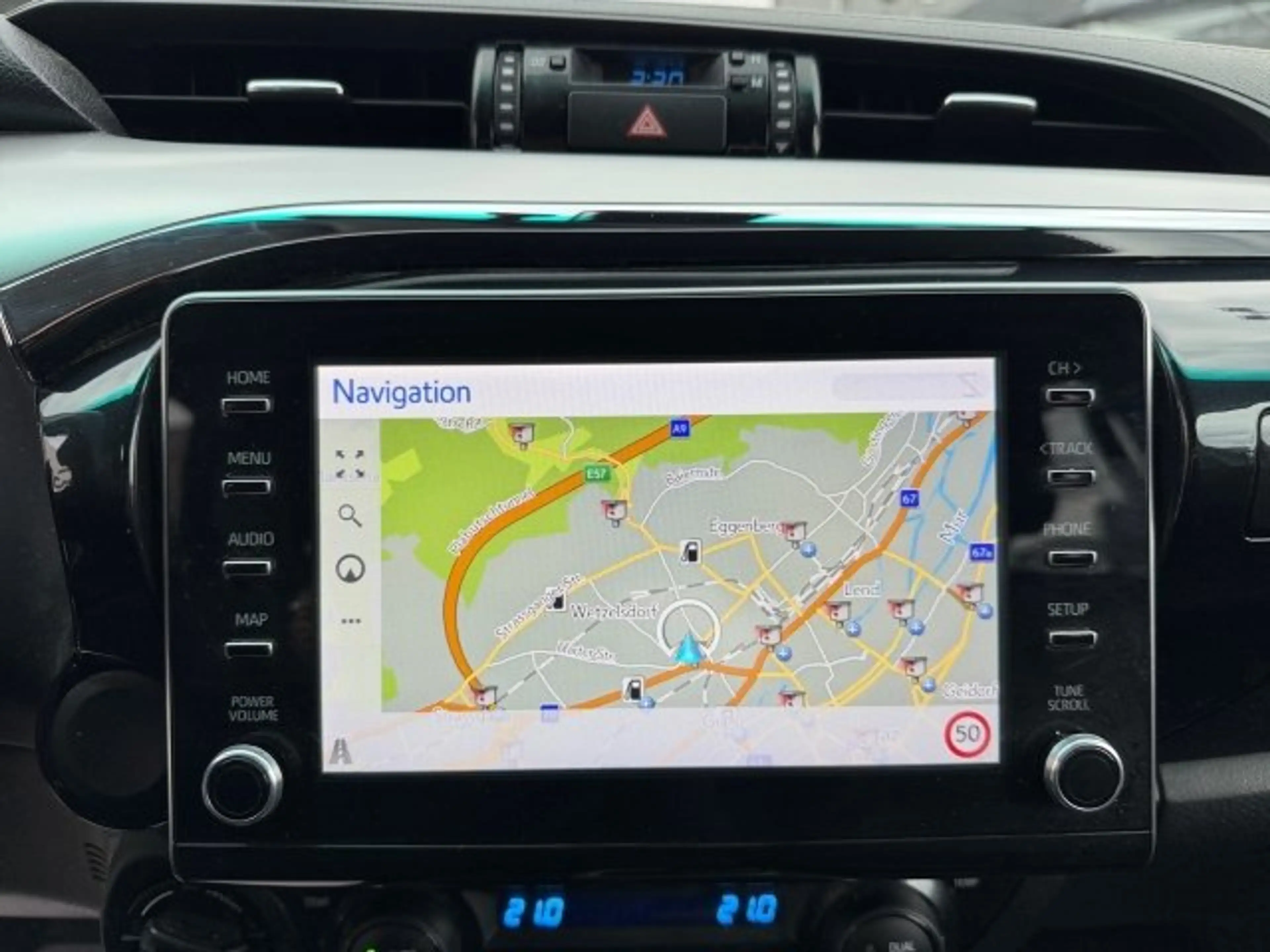 Toyota Hilux DK Active 2,4D — photo 7