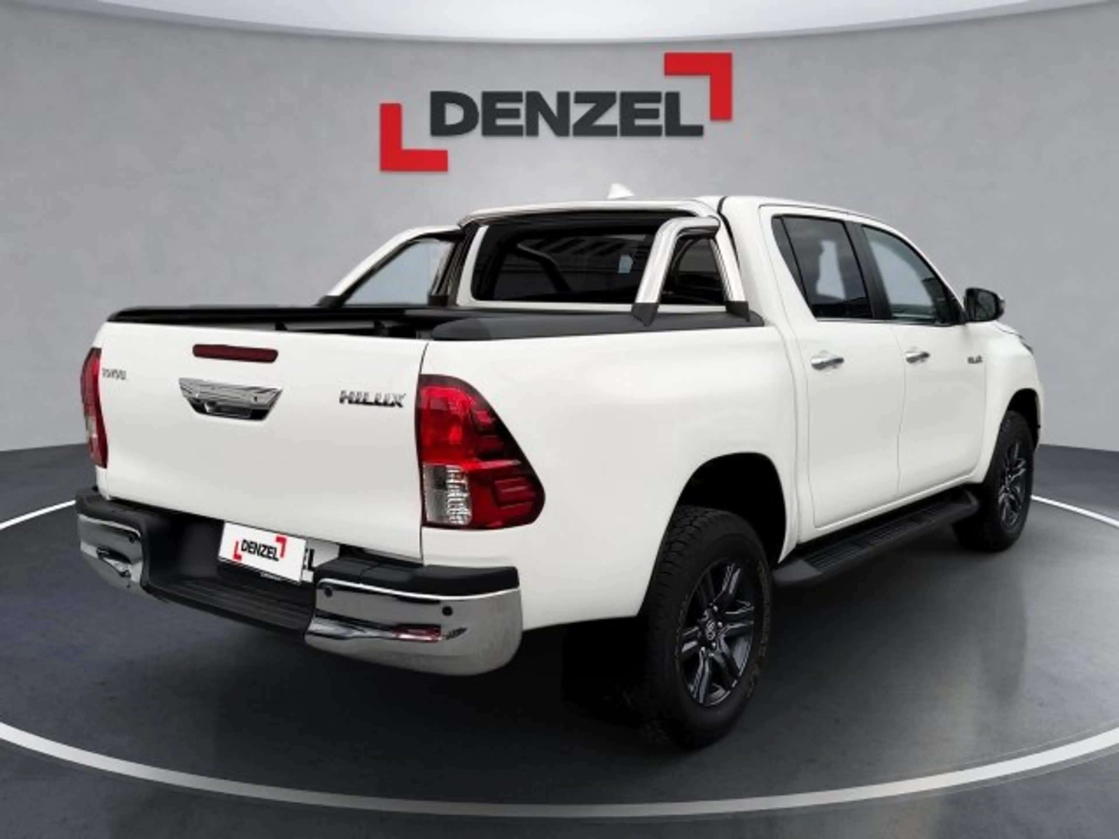 Toyota Hilux DK Active 2,4D — photo 10