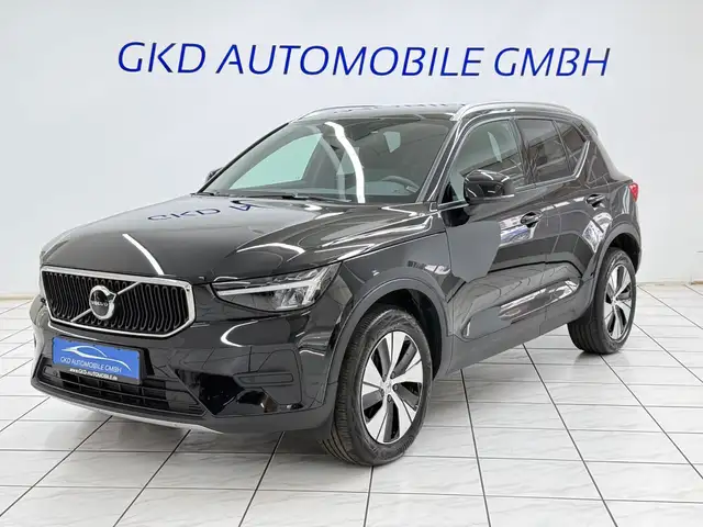 Volvo XC40 main image