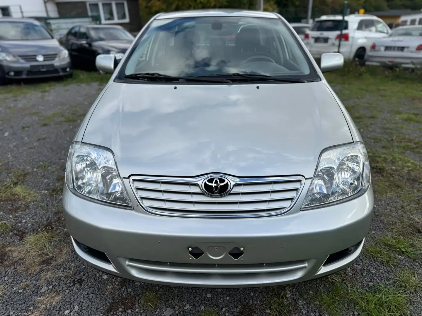 Toyota Corolla 1.4 C Lim. Grau - 2